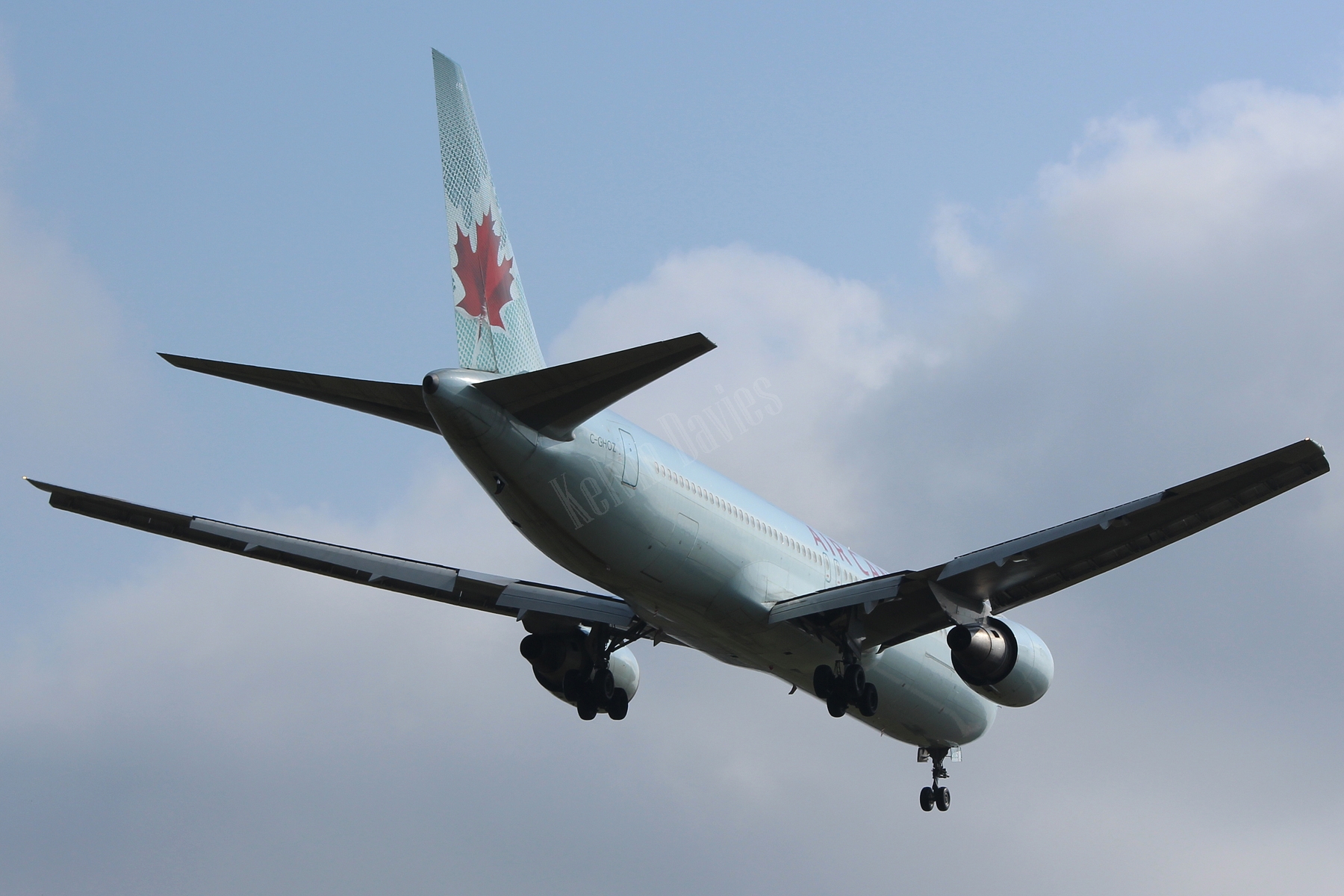 Air Canada 767 C-GHOZ