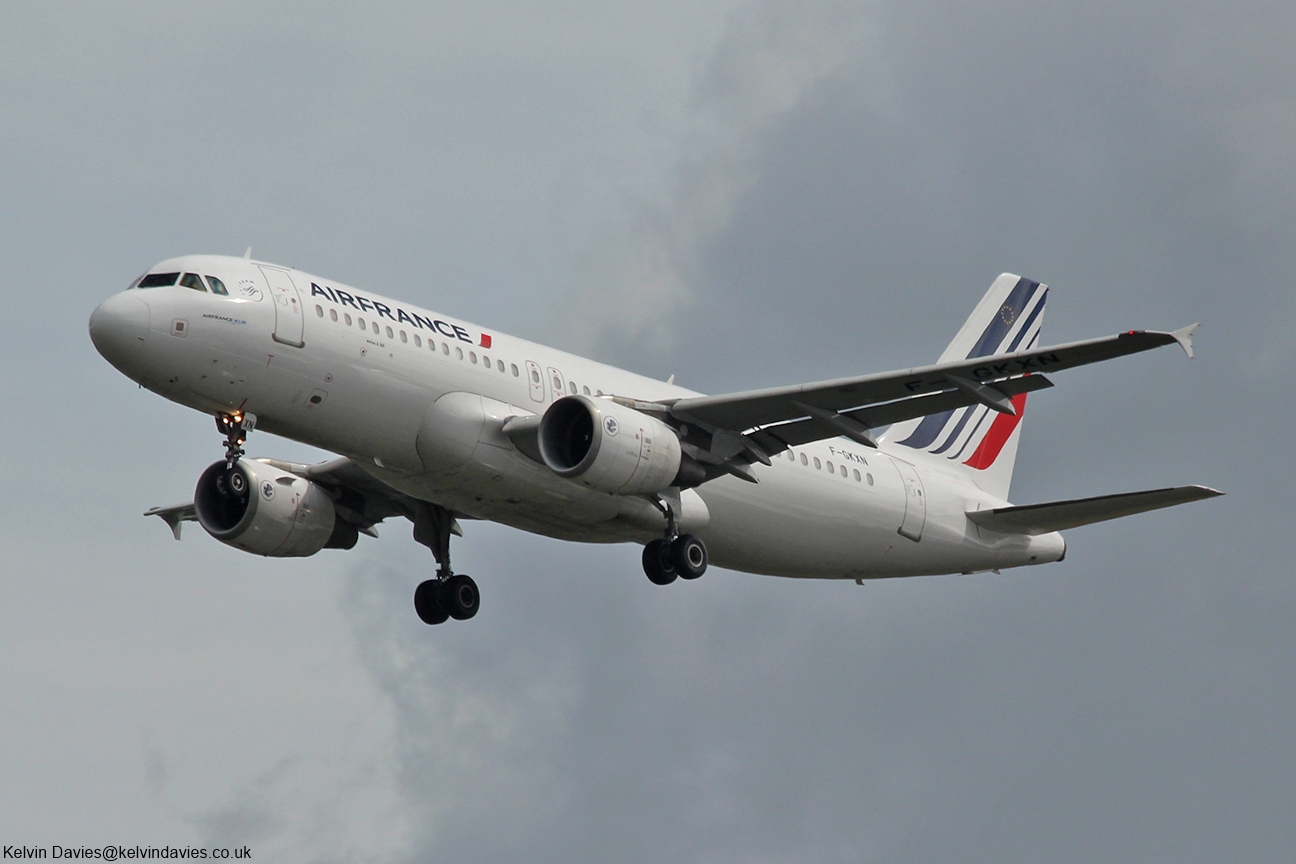 Air France A320 F-GKXN