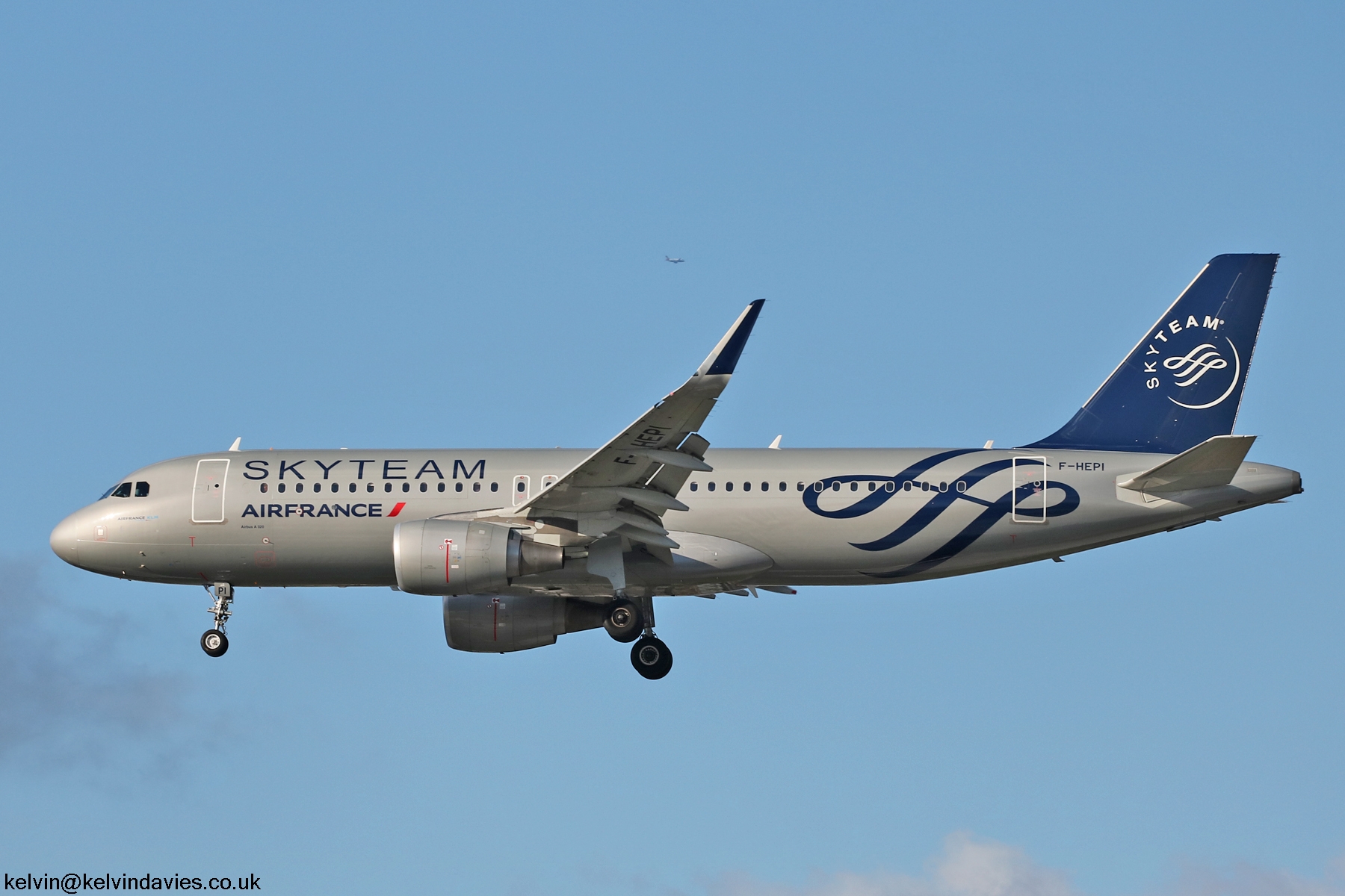 Air France A320 F-HEPI