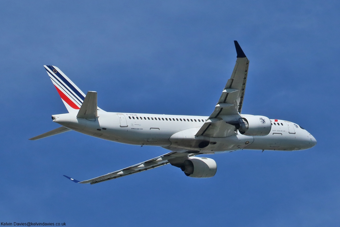 Air France A220 F-HZUB