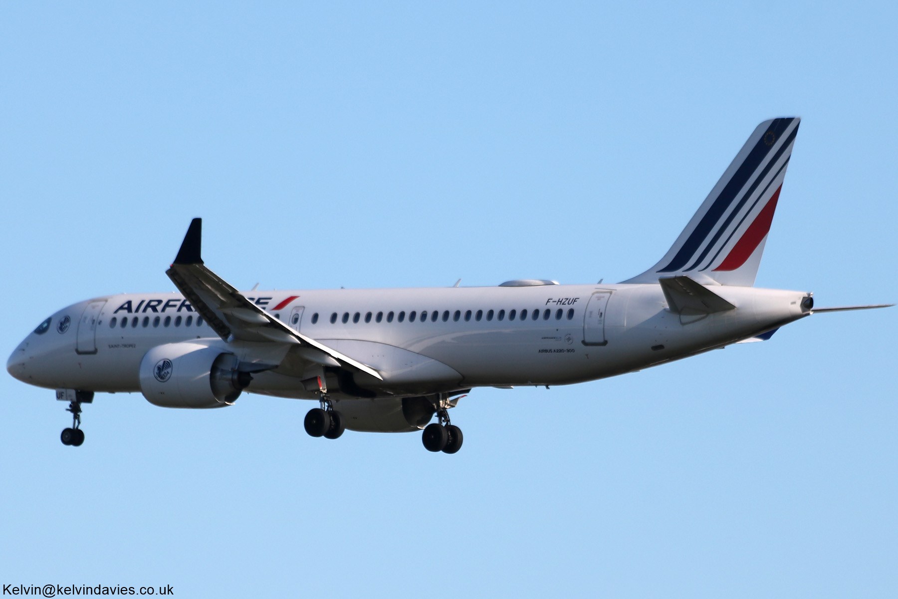 Air France A220 F-HZUF