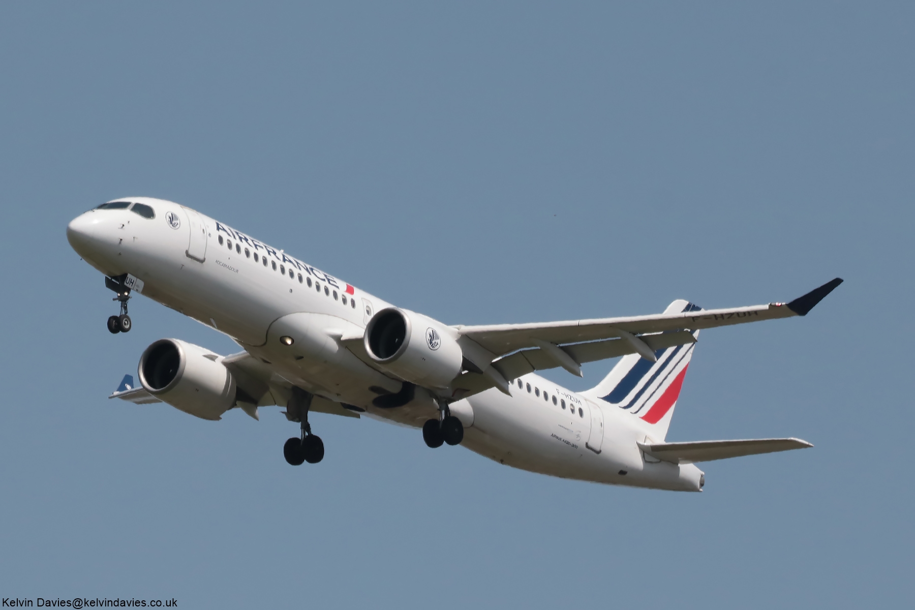 Air France A220 F-HZUH