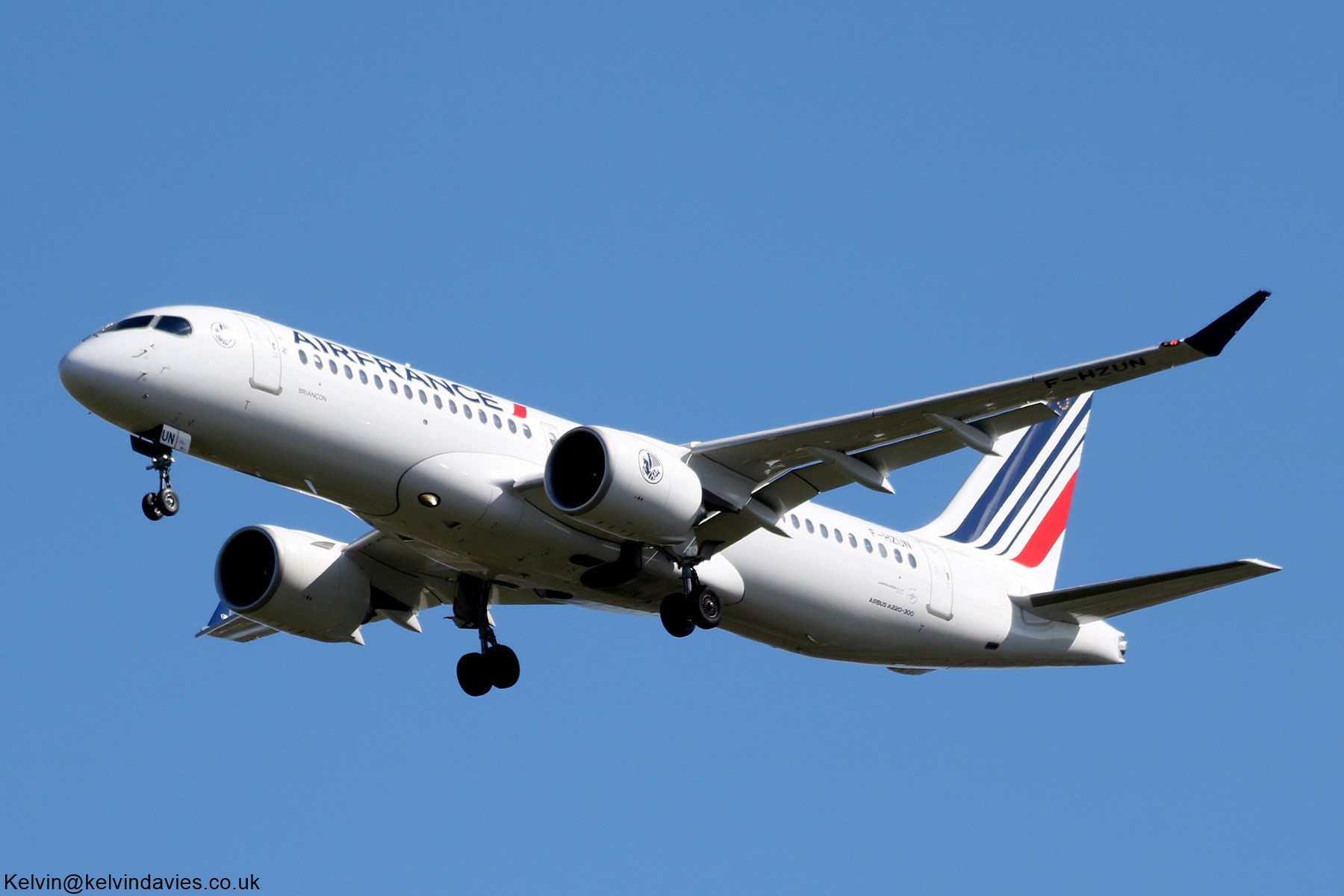 Air France A220 F-HZUN