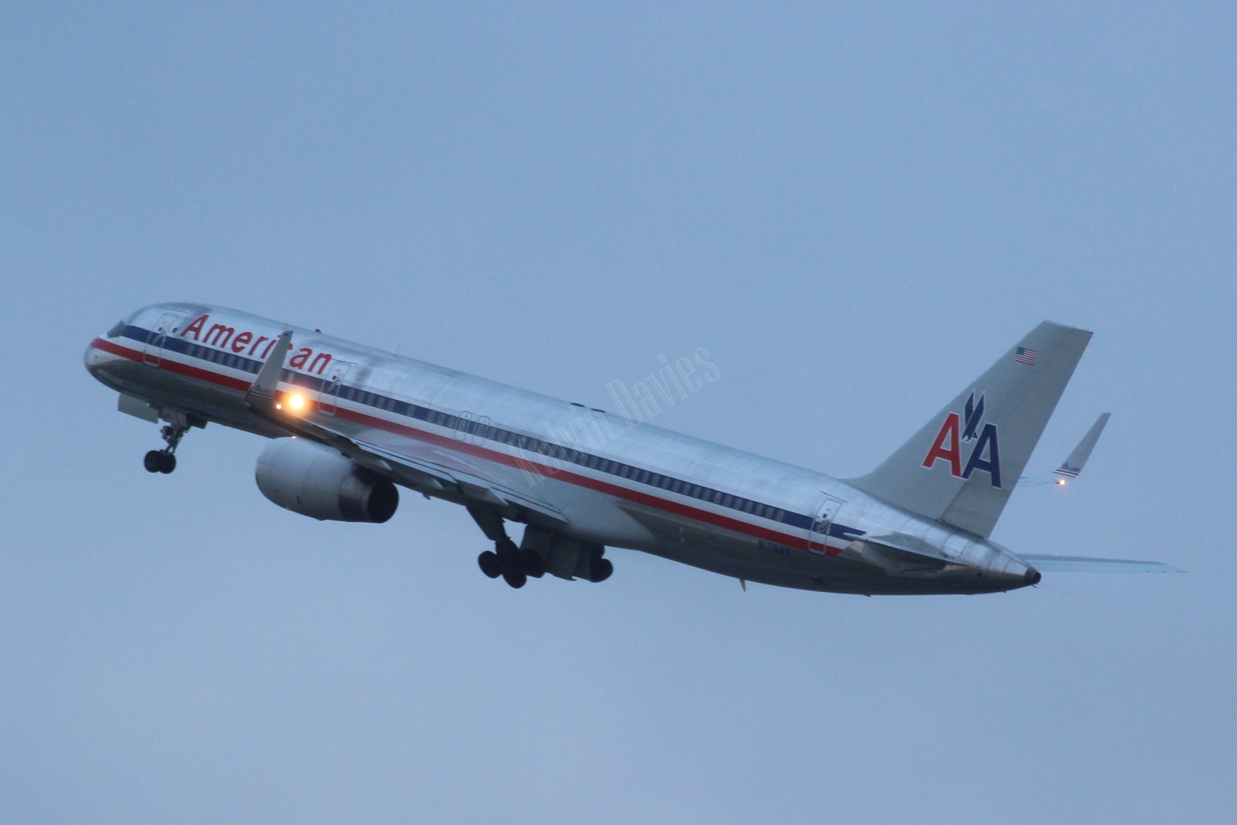 American Airlines 757 N176AA