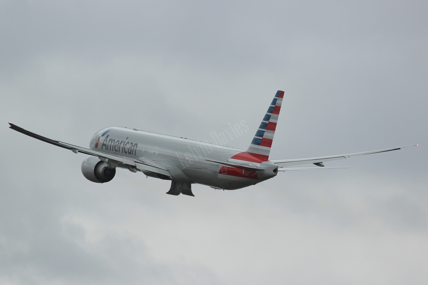 American Airlines B777 N723AN