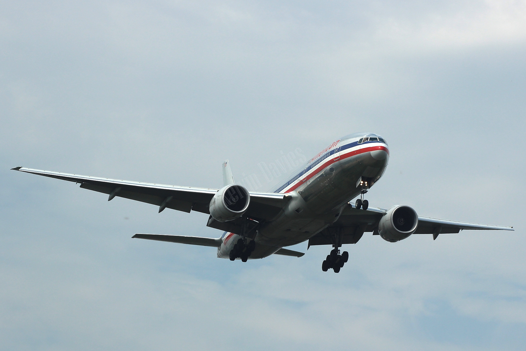 American Airlines 777 N756AM