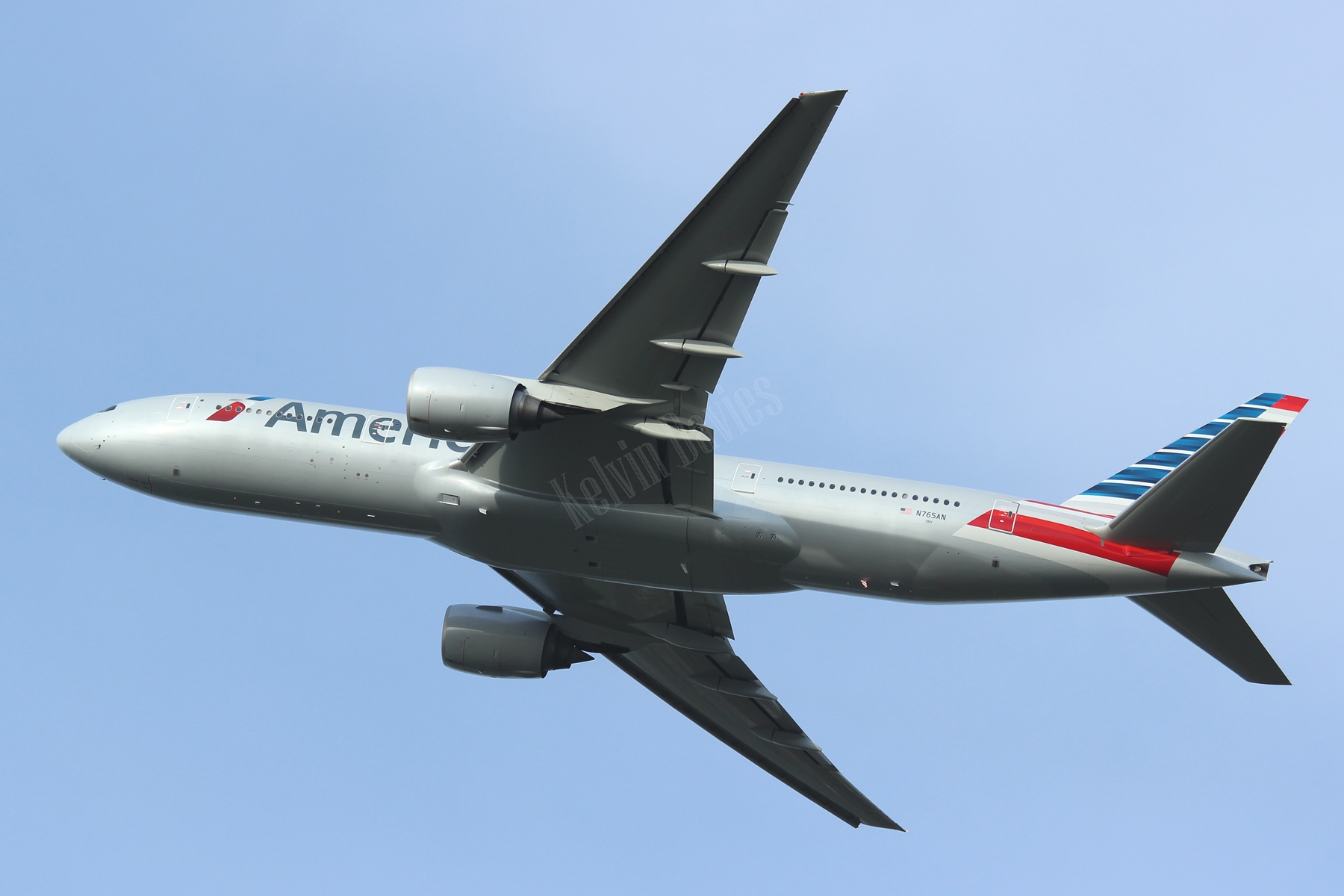 American Airlines B777 N765AN