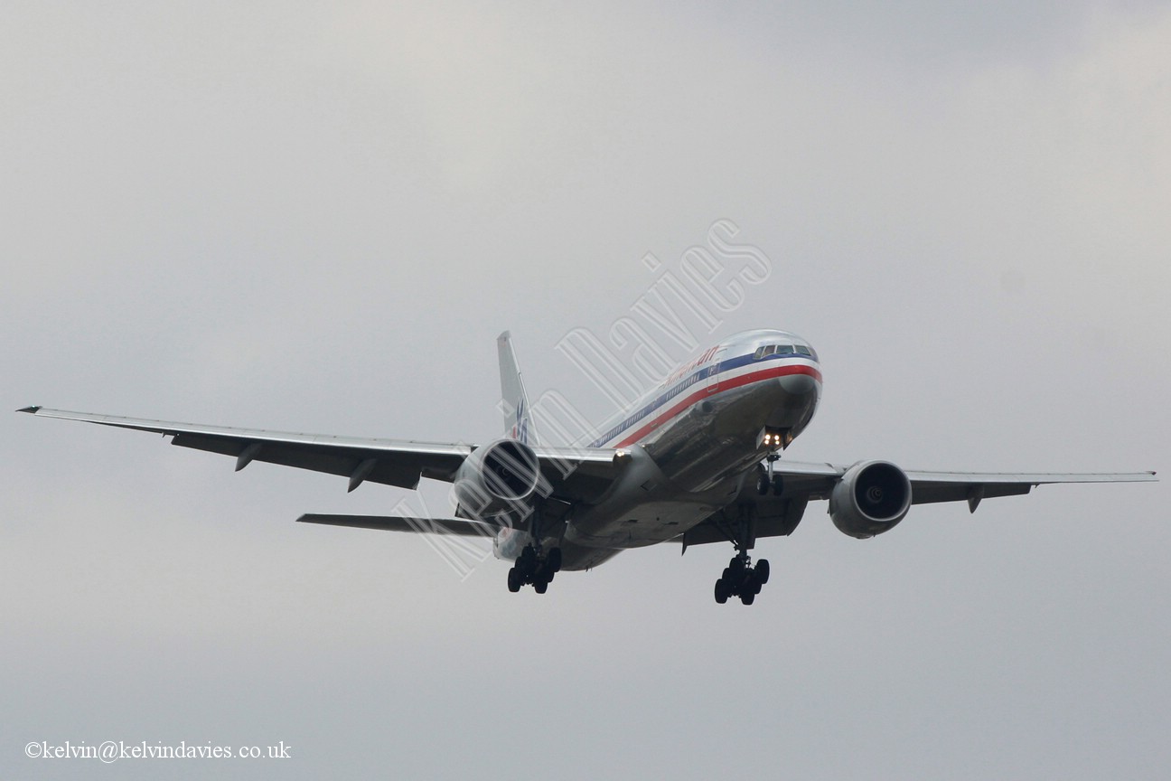 American Airlines B777 N792AN