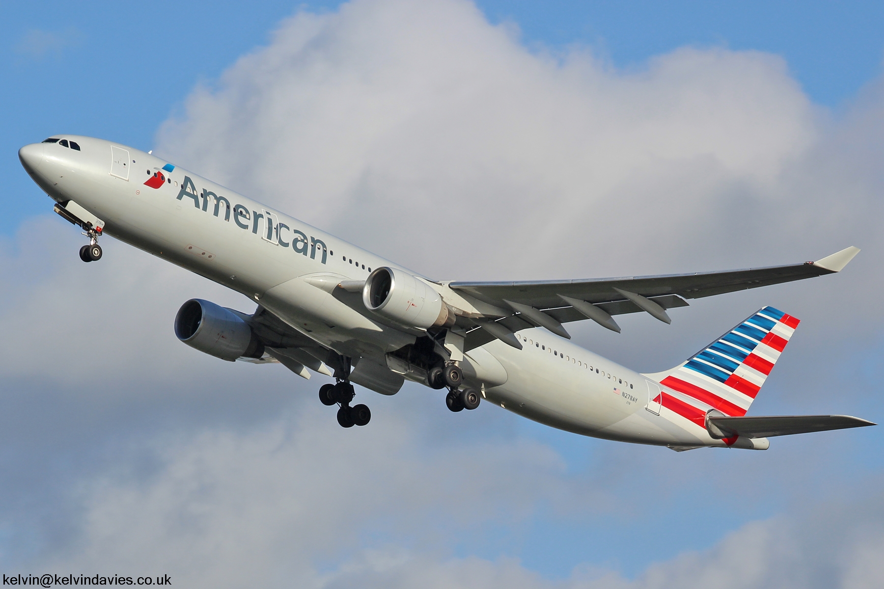 American Airlines A330 N278AY