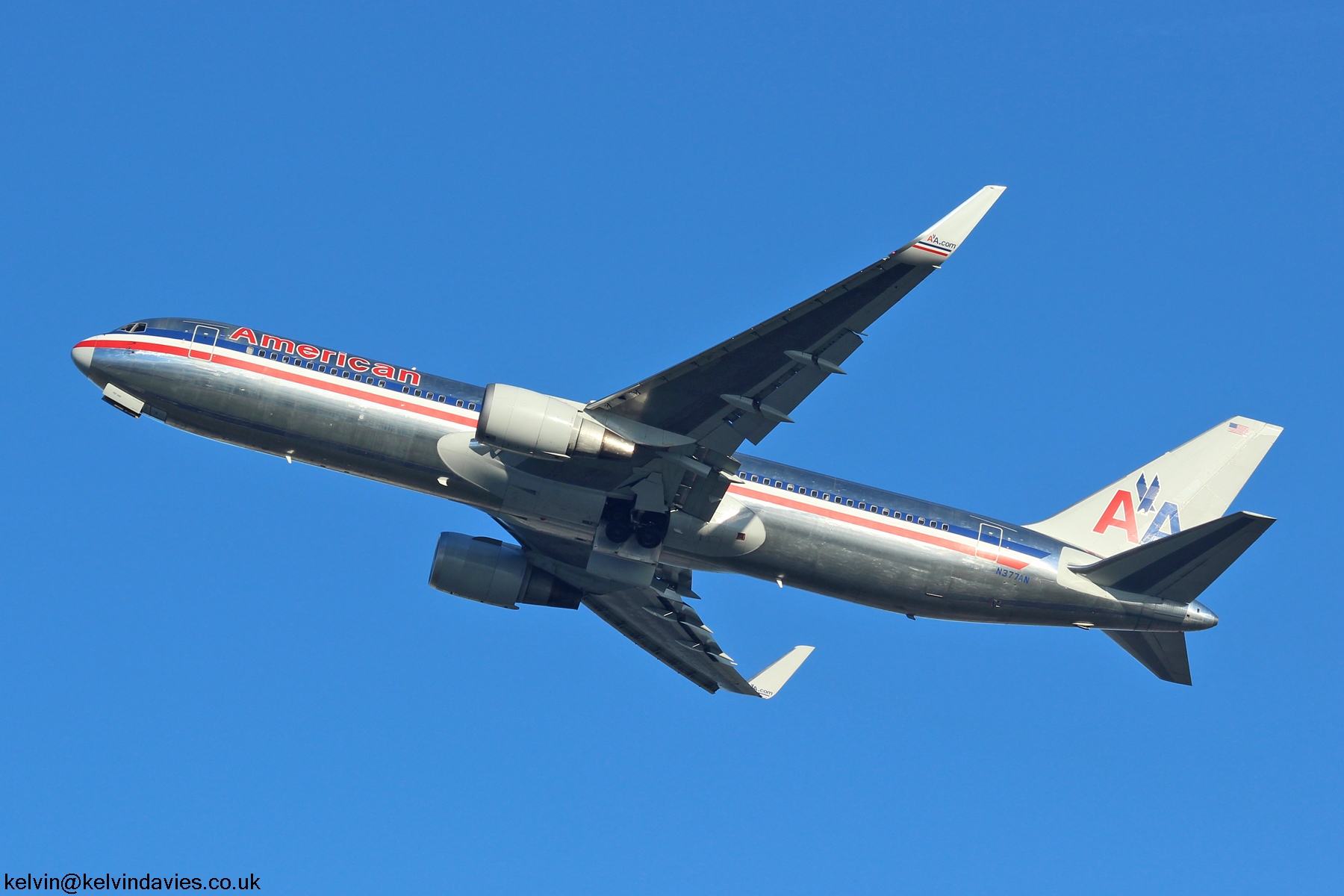 American Airlines 767 N377AN