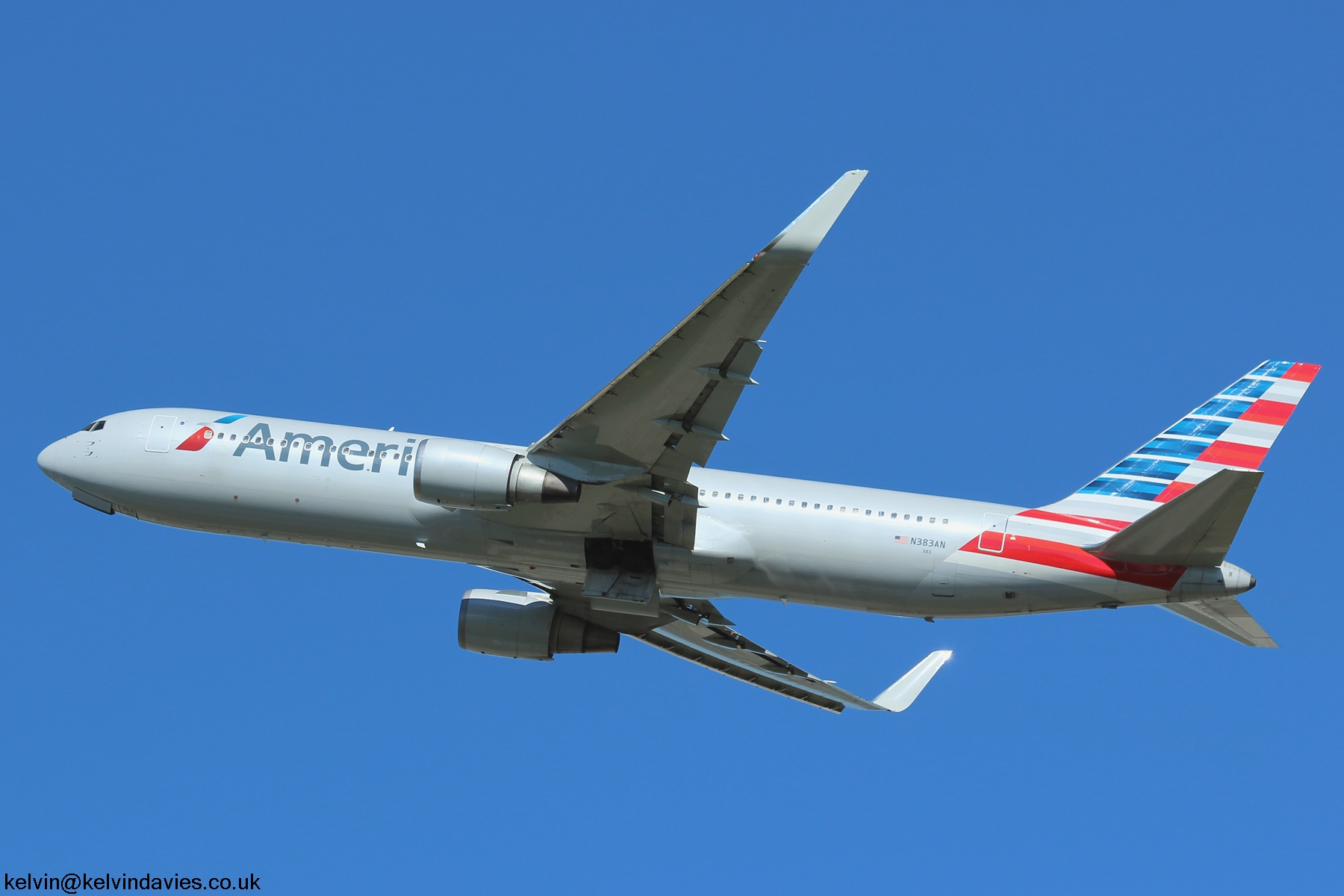 American Airlines 767 N383AN