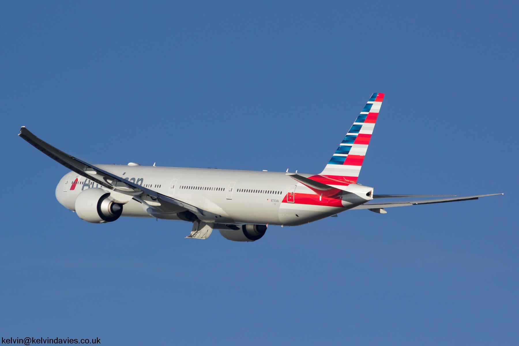 American Airlines 777 N730AN