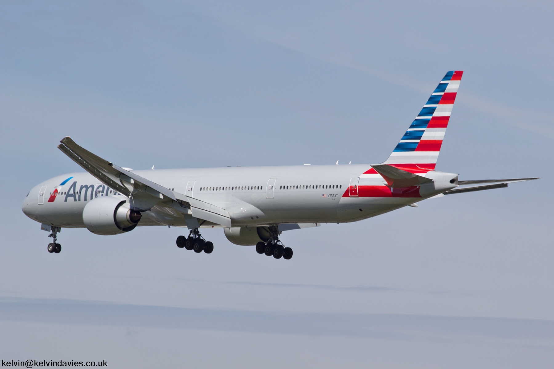American Airlines 777 N736AT
