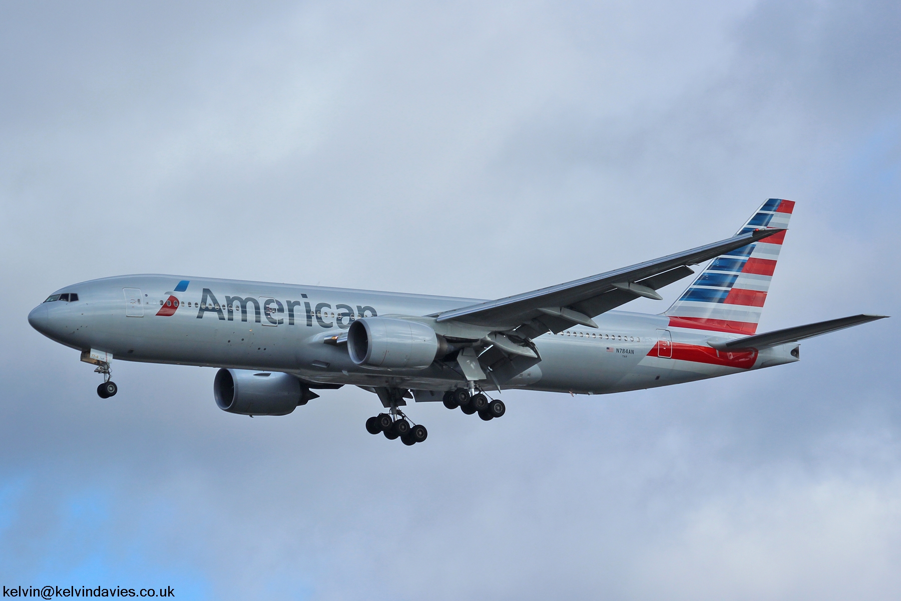 American Airlines B777 N784AN