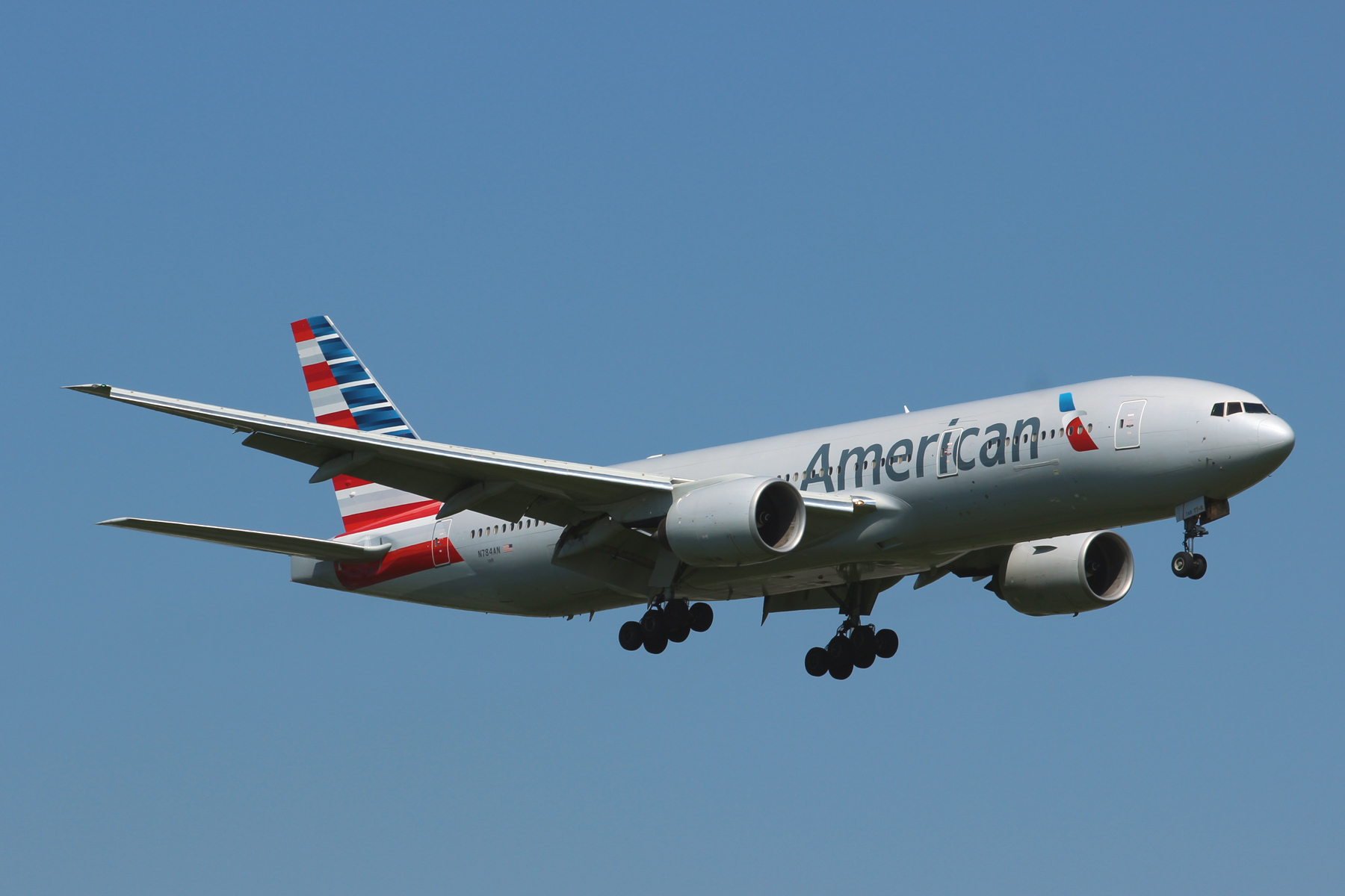American Airlines B777 N784AN