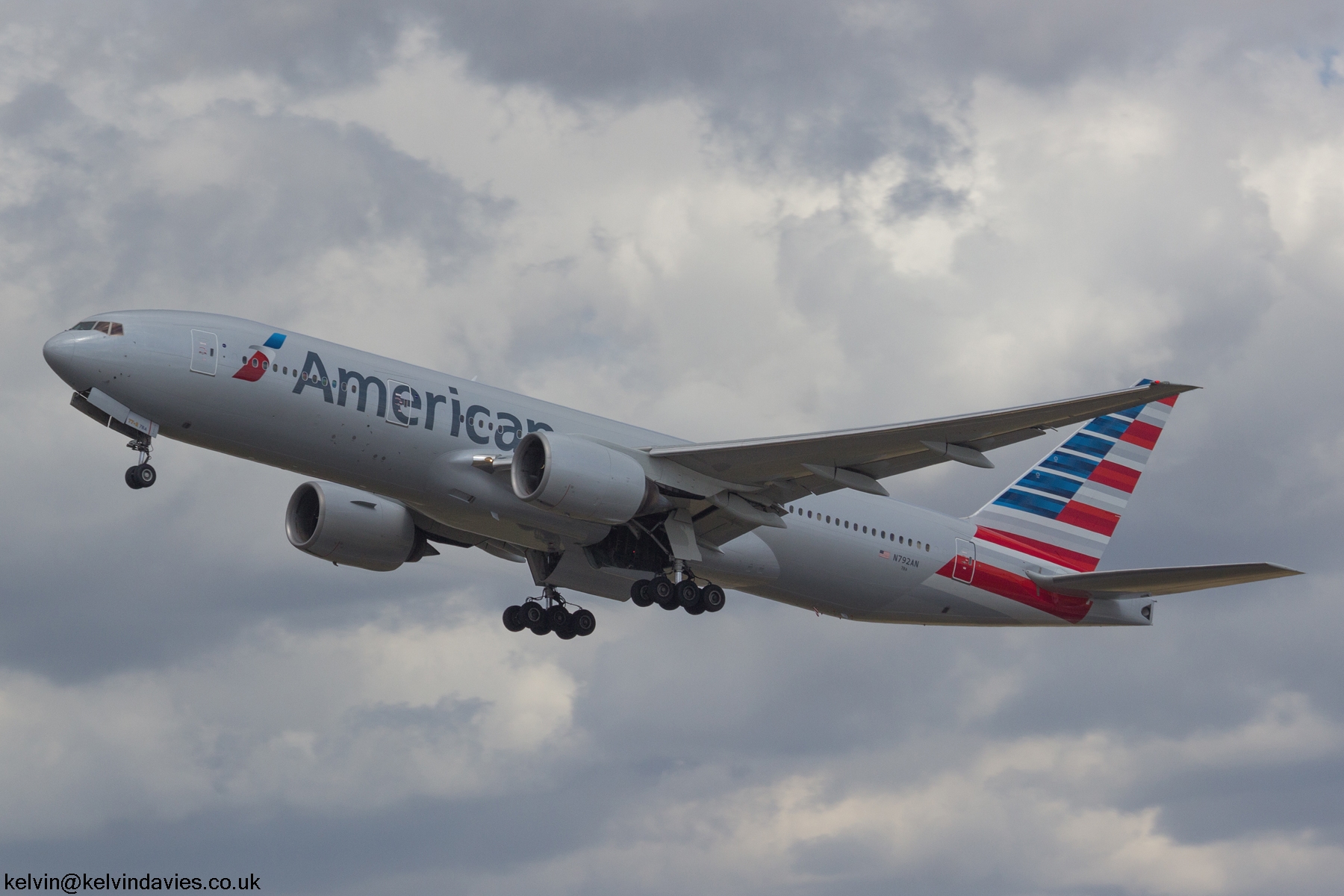 American Airlines B777 N792AN