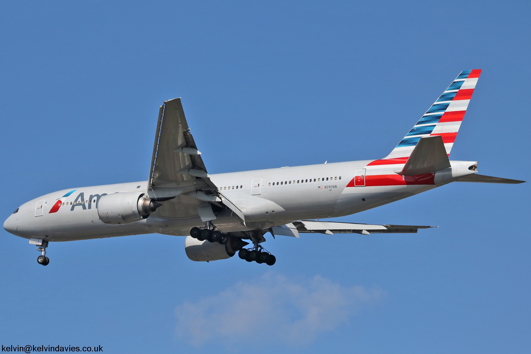 American Airlines 777 N797AN