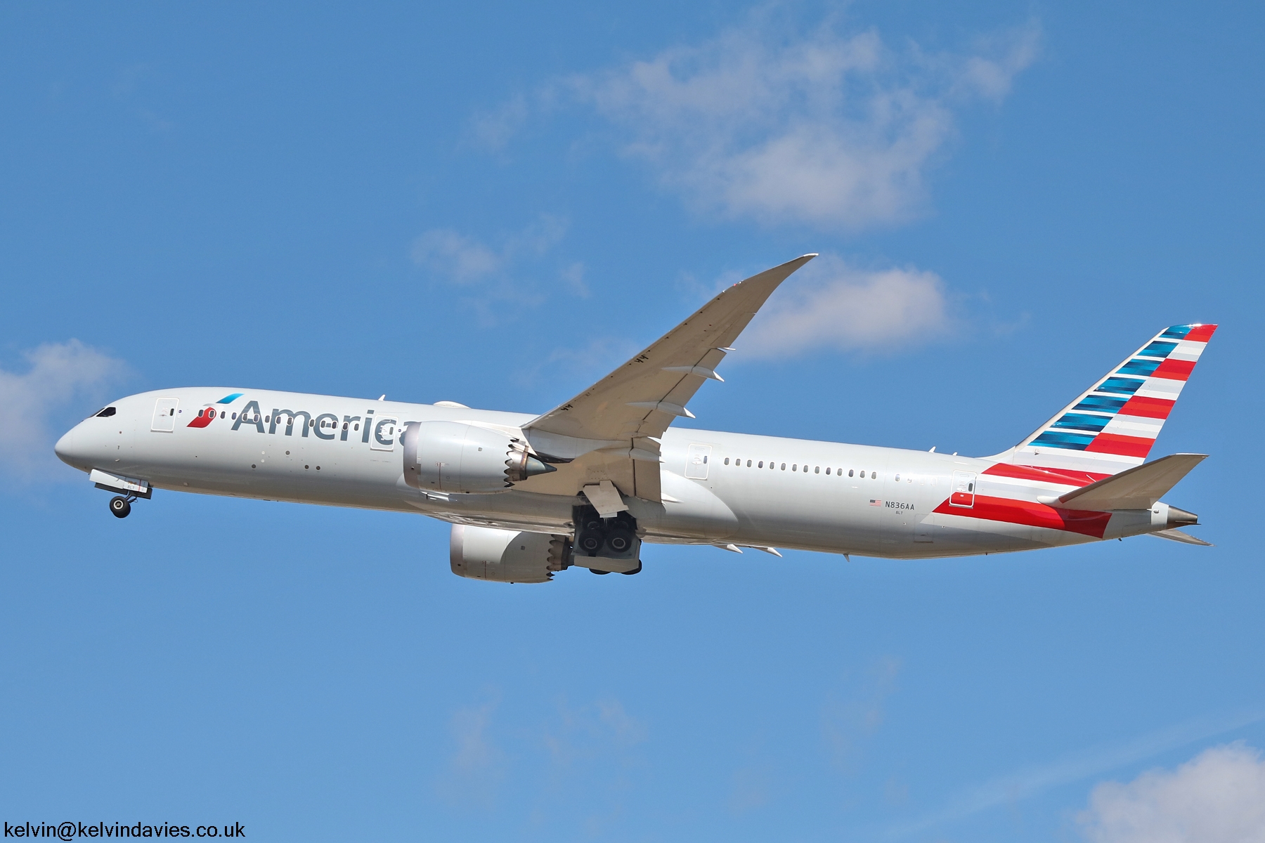 American Airlines 787 N836AA