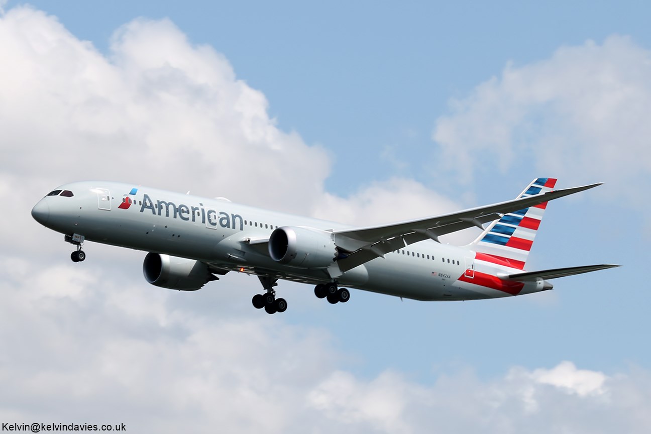 American Airlines 787 N842AA
