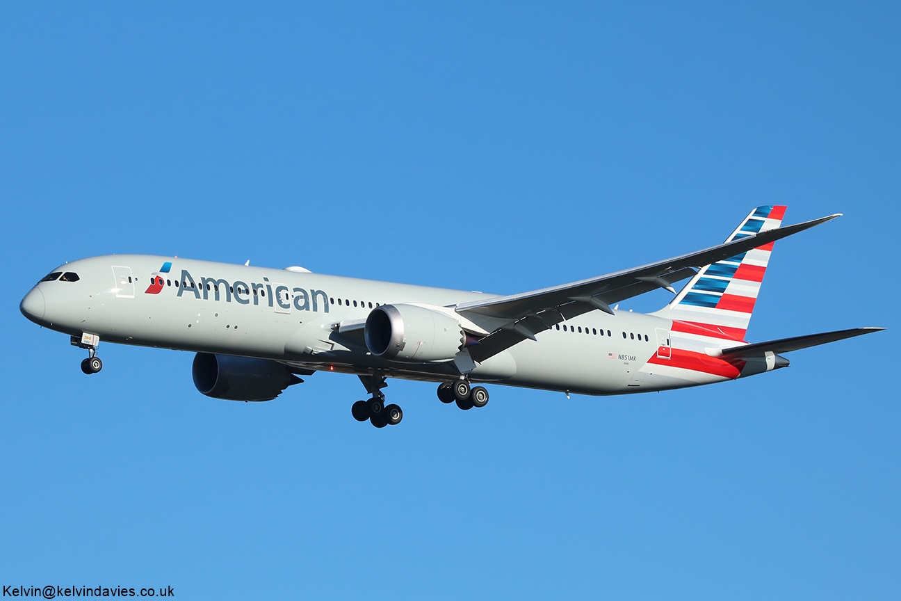 American Airlines 787 N851MK