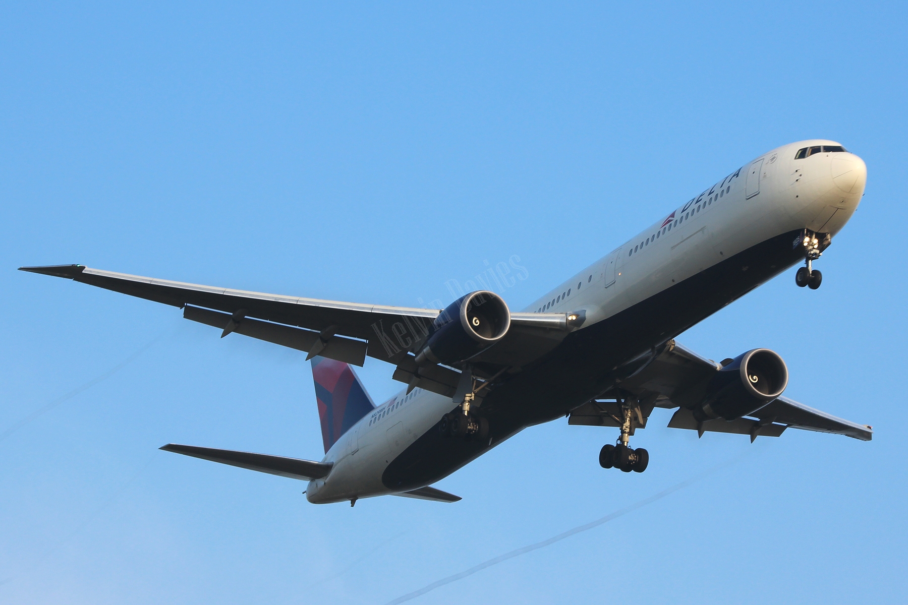 Delta Airlines 767 N832MH