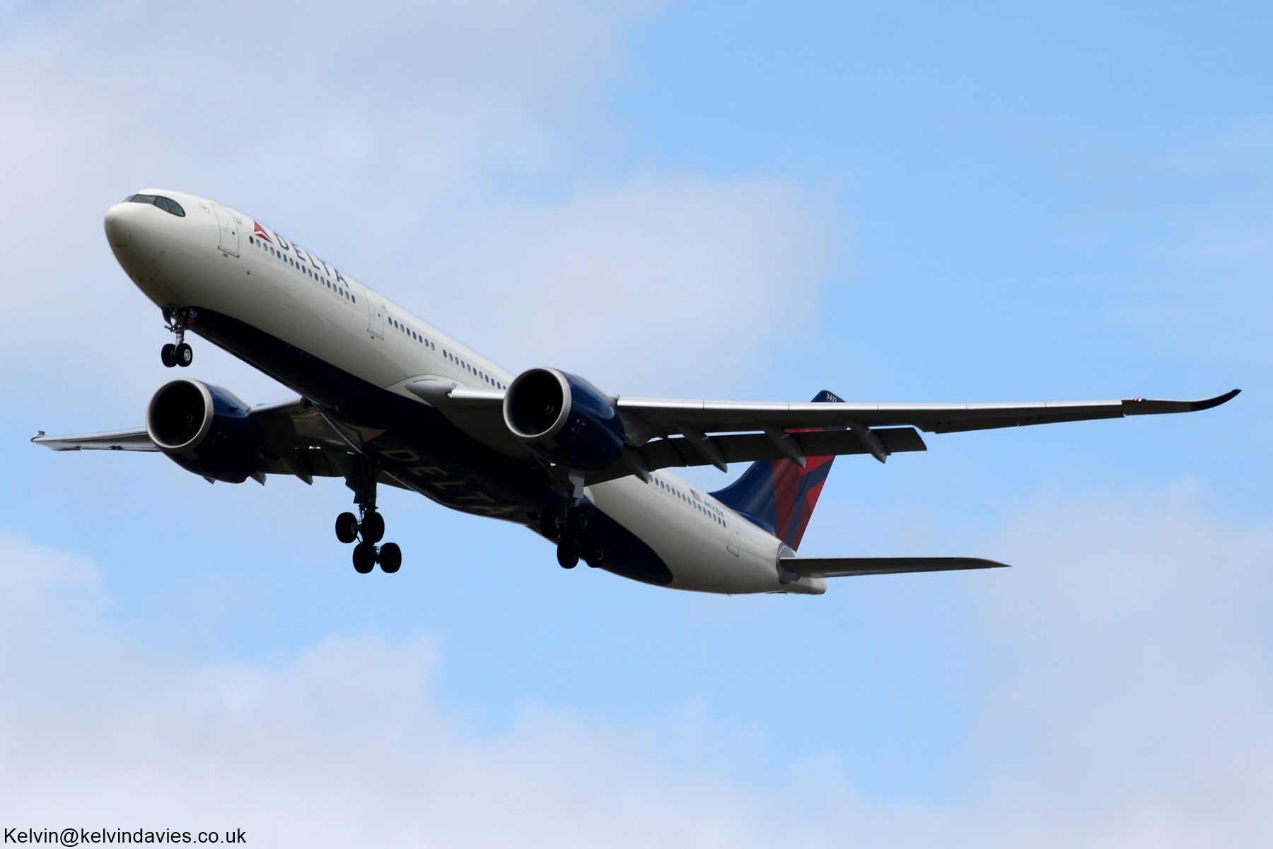 Delta Air Lines A330 N421DX