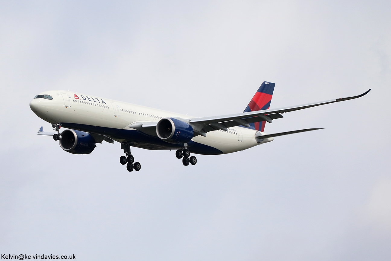 Delta Air Lines A330 N439DX