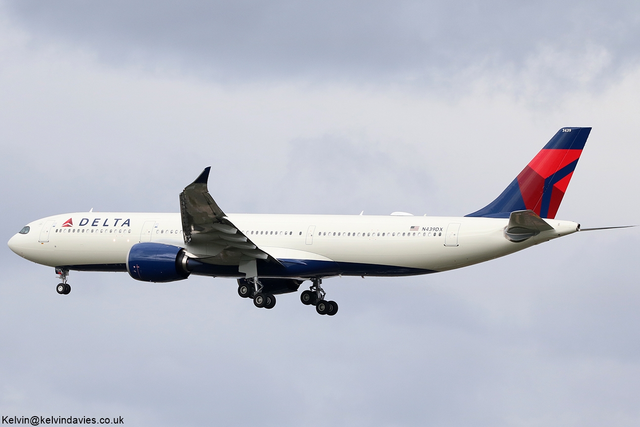 Delta Air Lines A330 N439DX