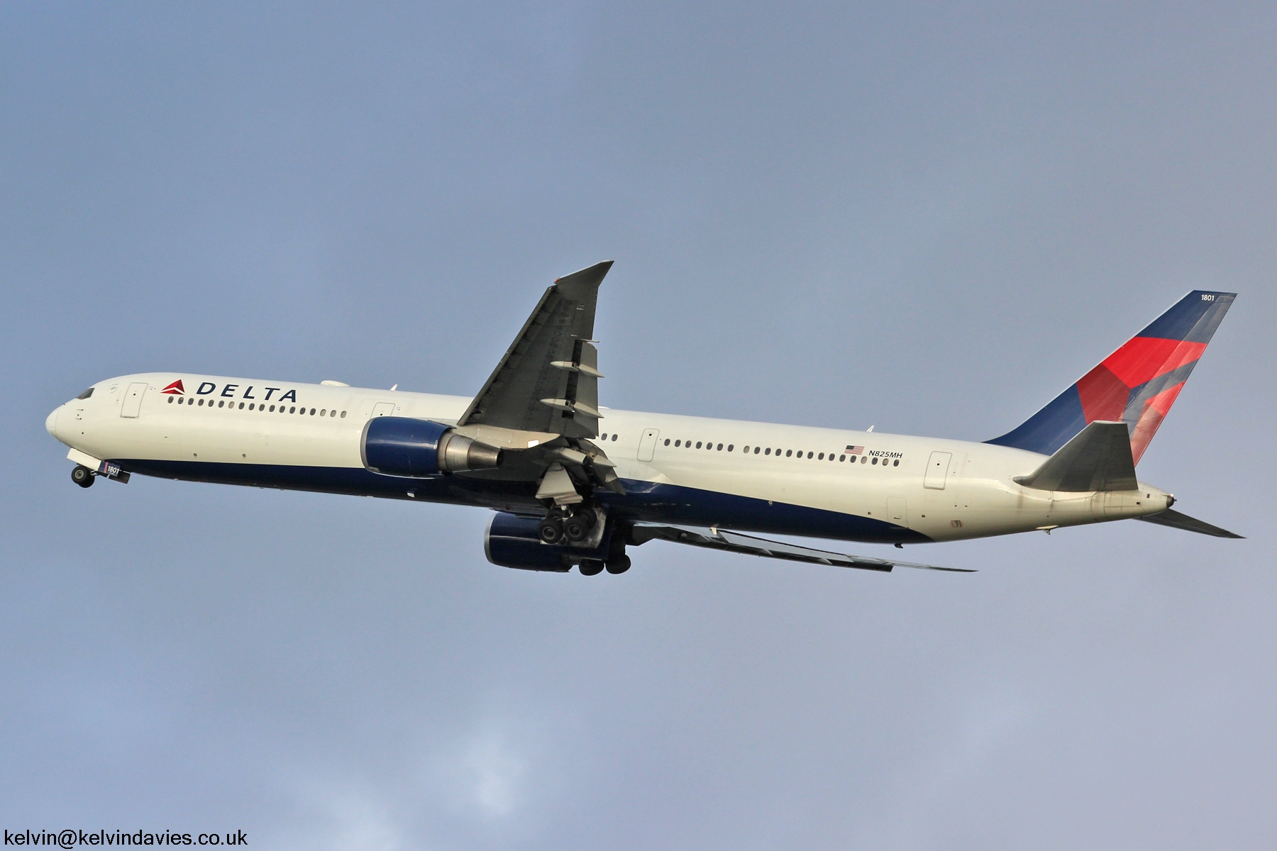 Delta Airlines 767 N825MH