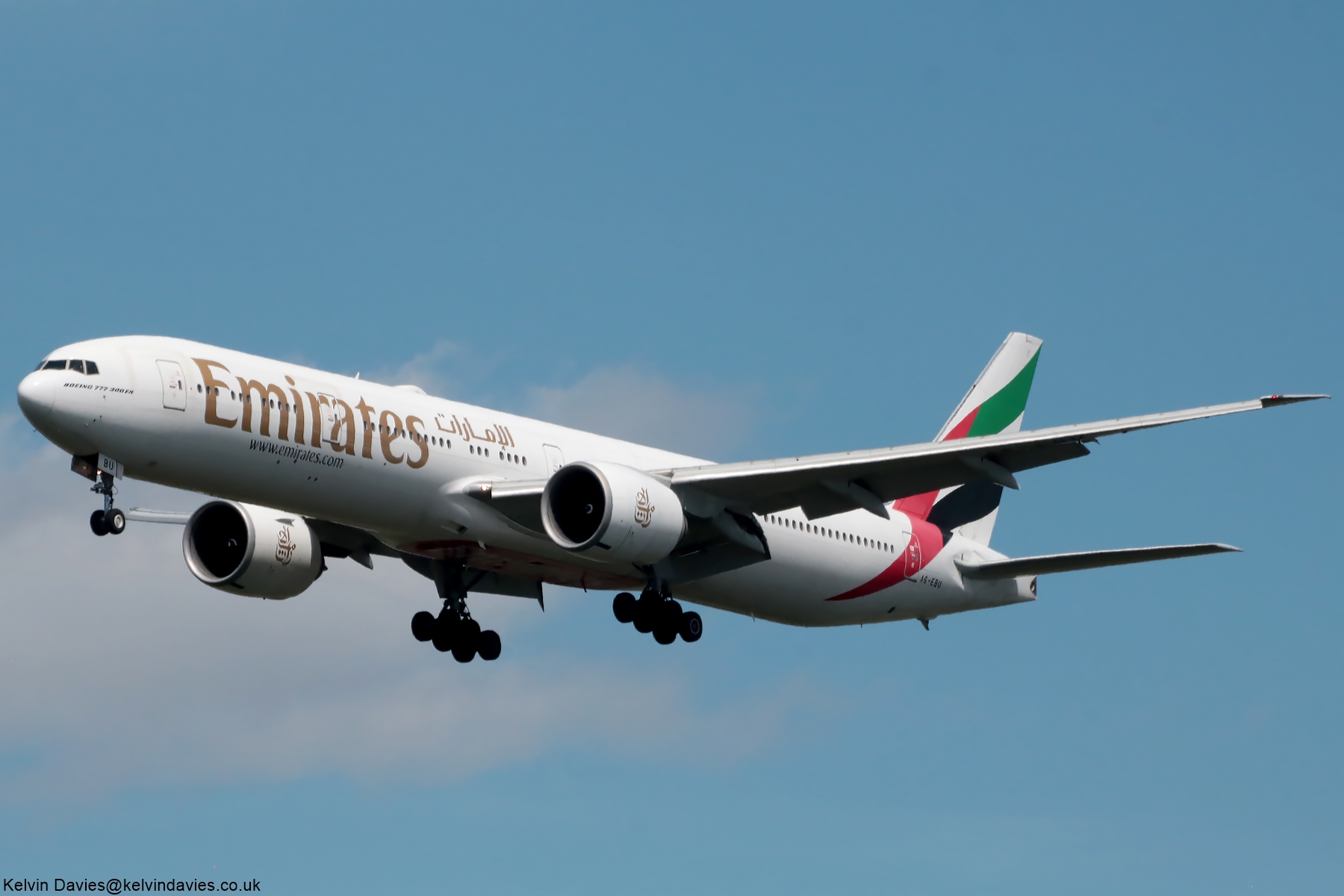 Emirates 777 A6-EBU