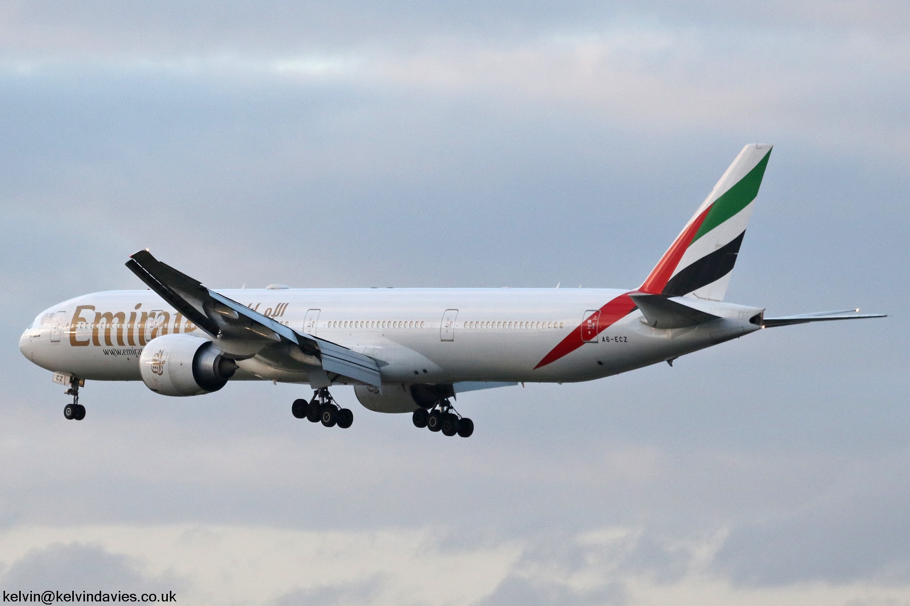 Emirates 777 A6-ECZ