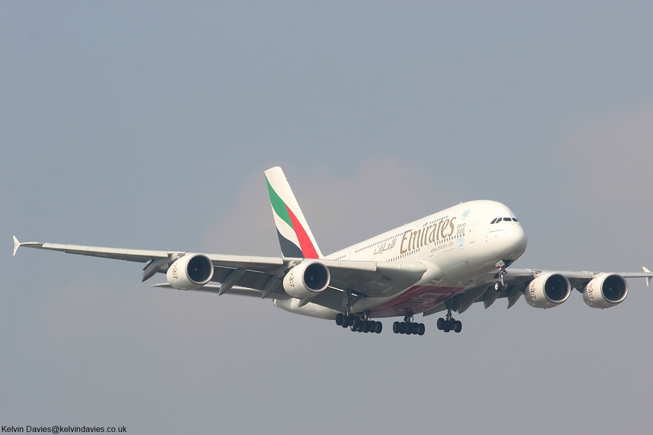 Emirates Airline A380 A6-EDH