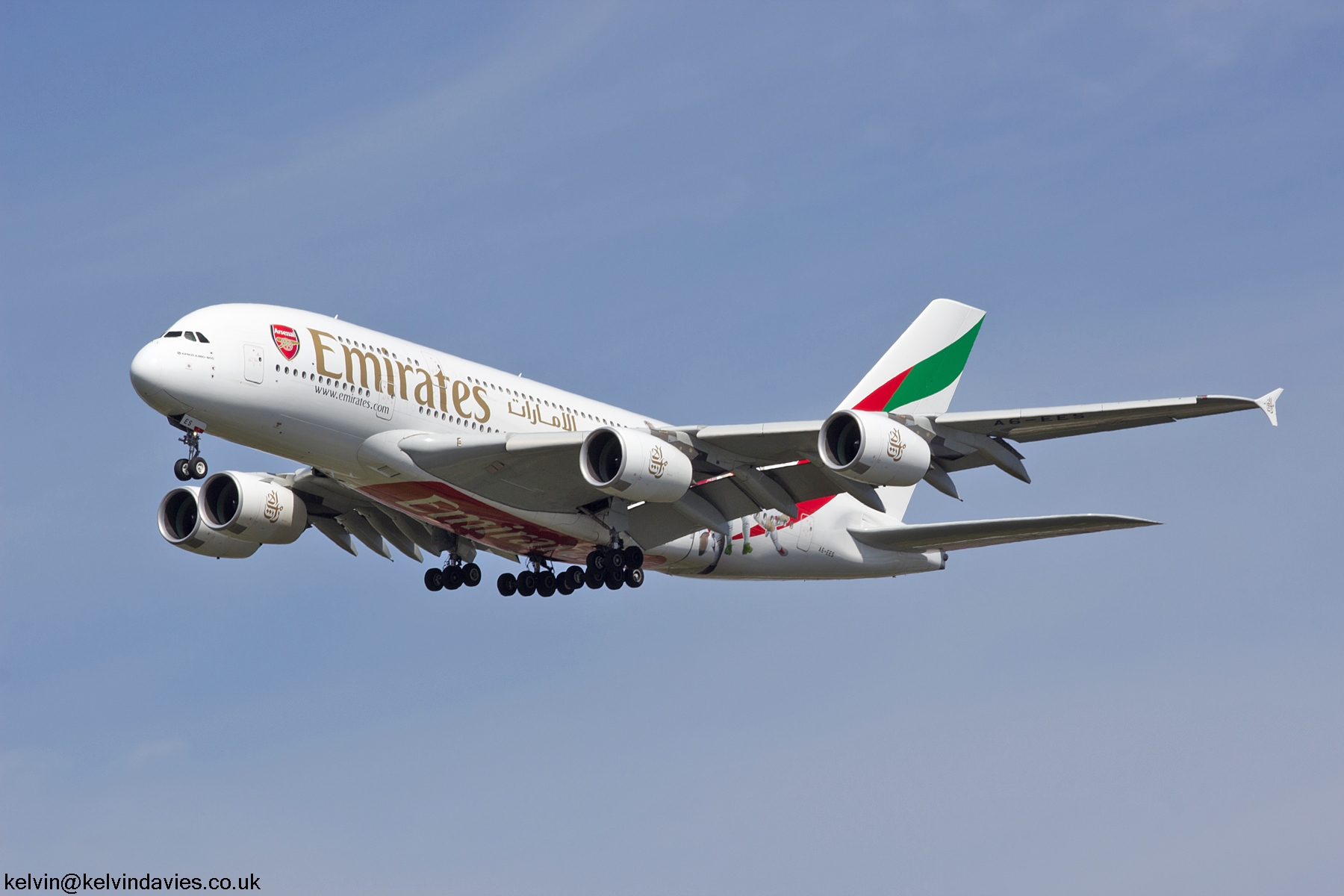 Emirates A380 A6-EES