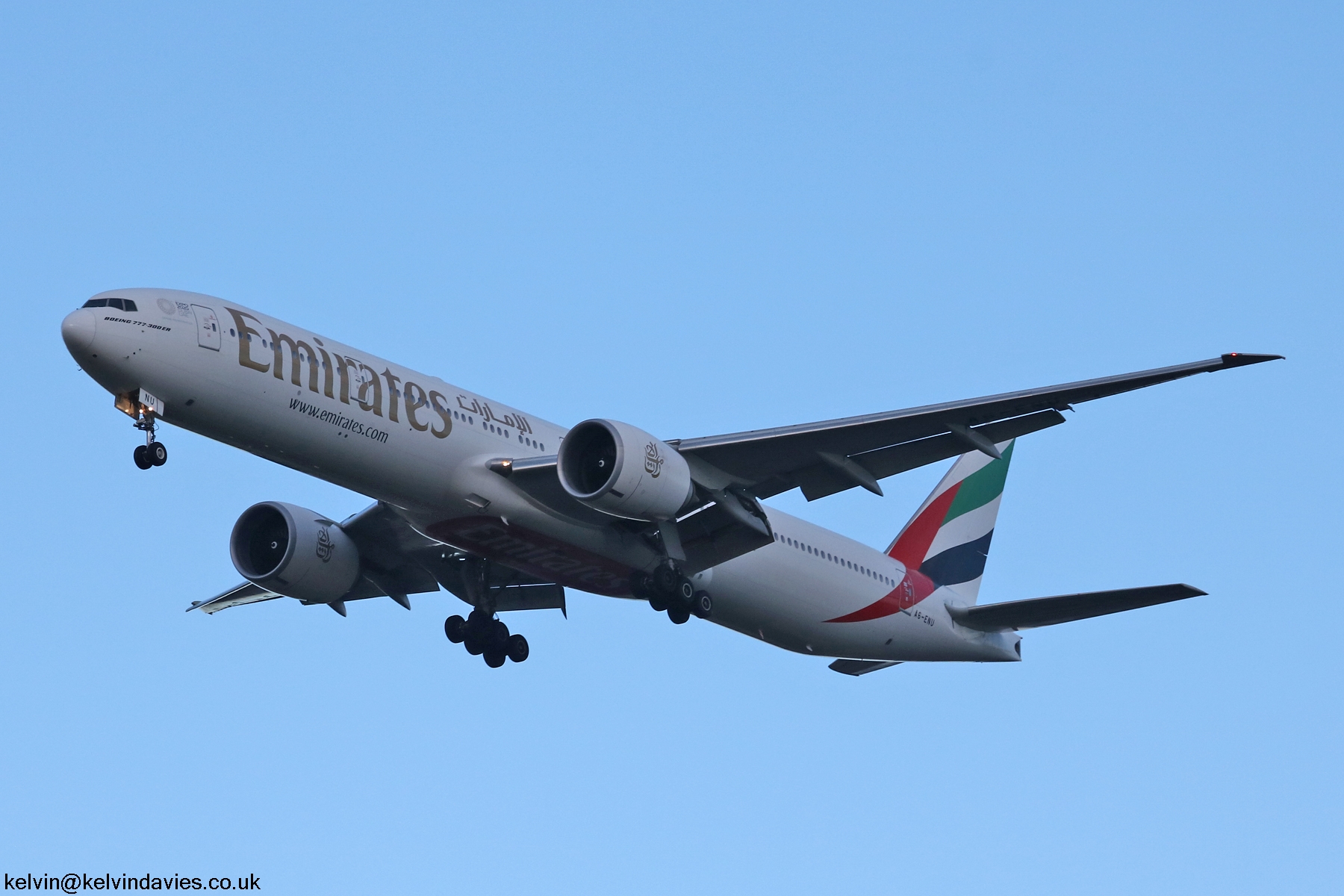 Emirates 777 A6-ENU