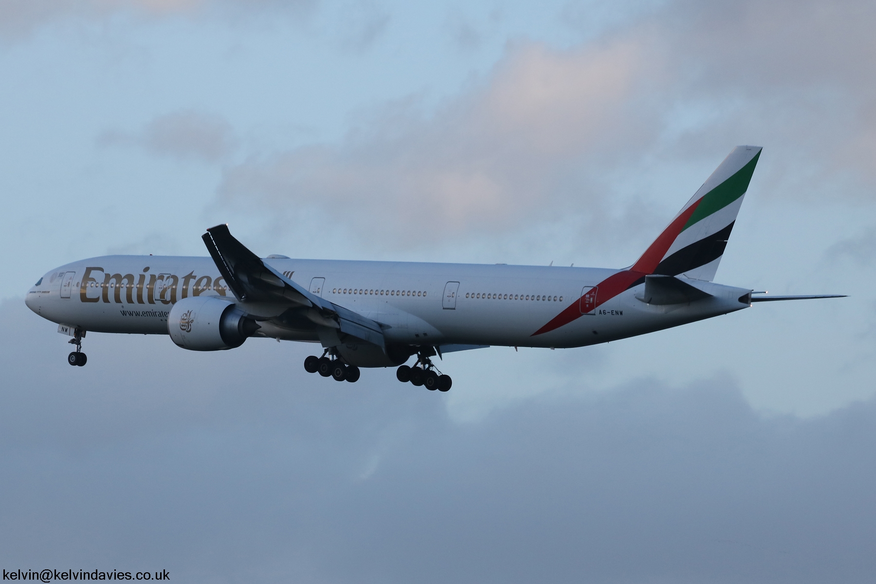 Emirates 777 A6-ENW