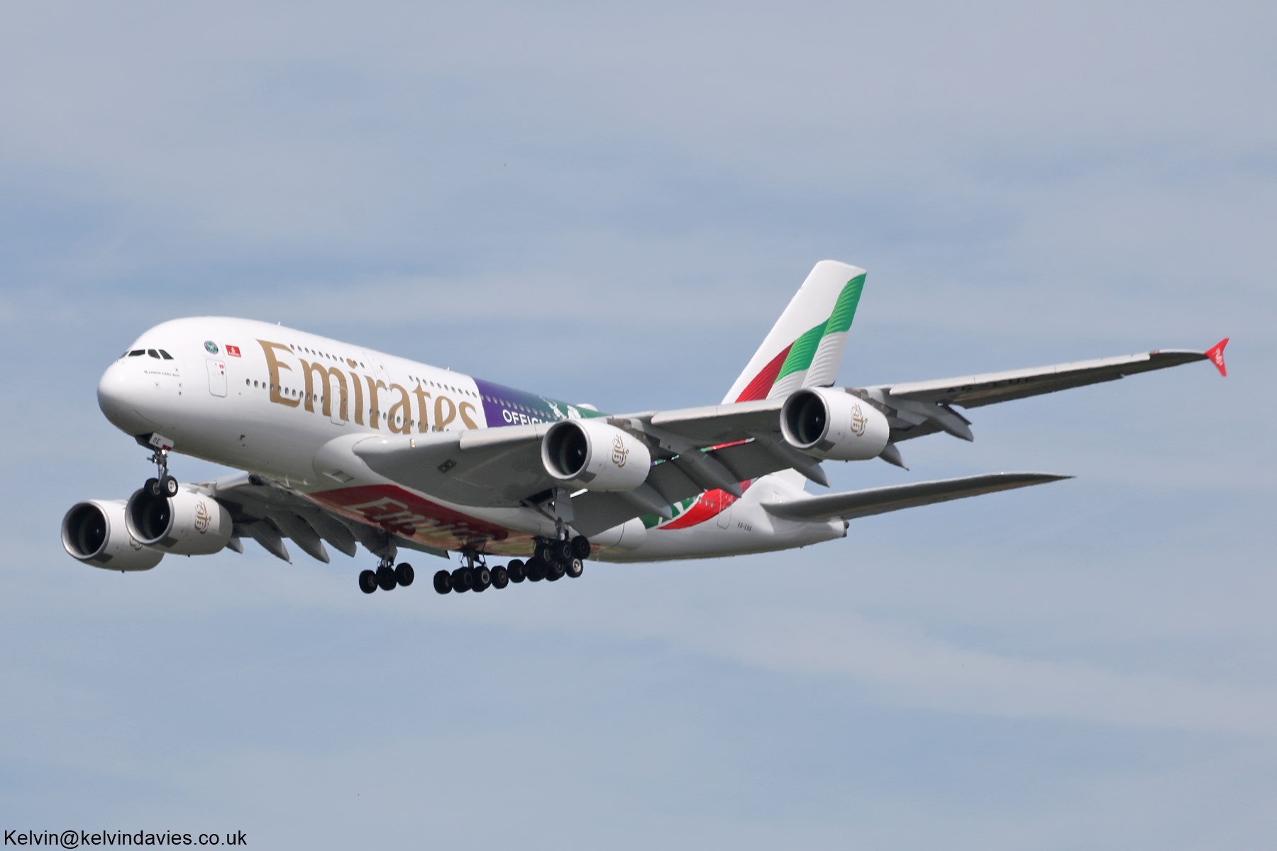 Emirates Airline A380 A6-EOE