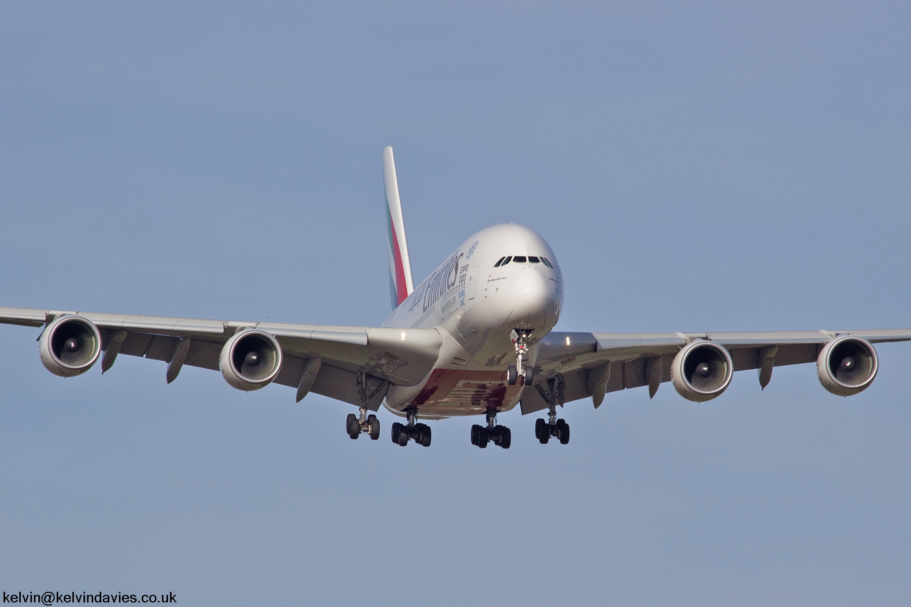 Emirates A380 A6-EOK