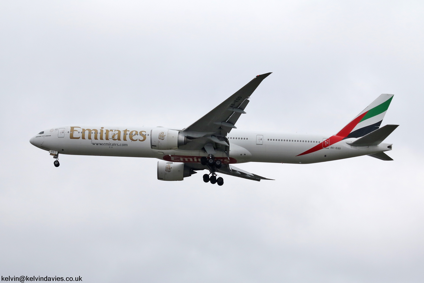 Emirates 777 A6-EQD