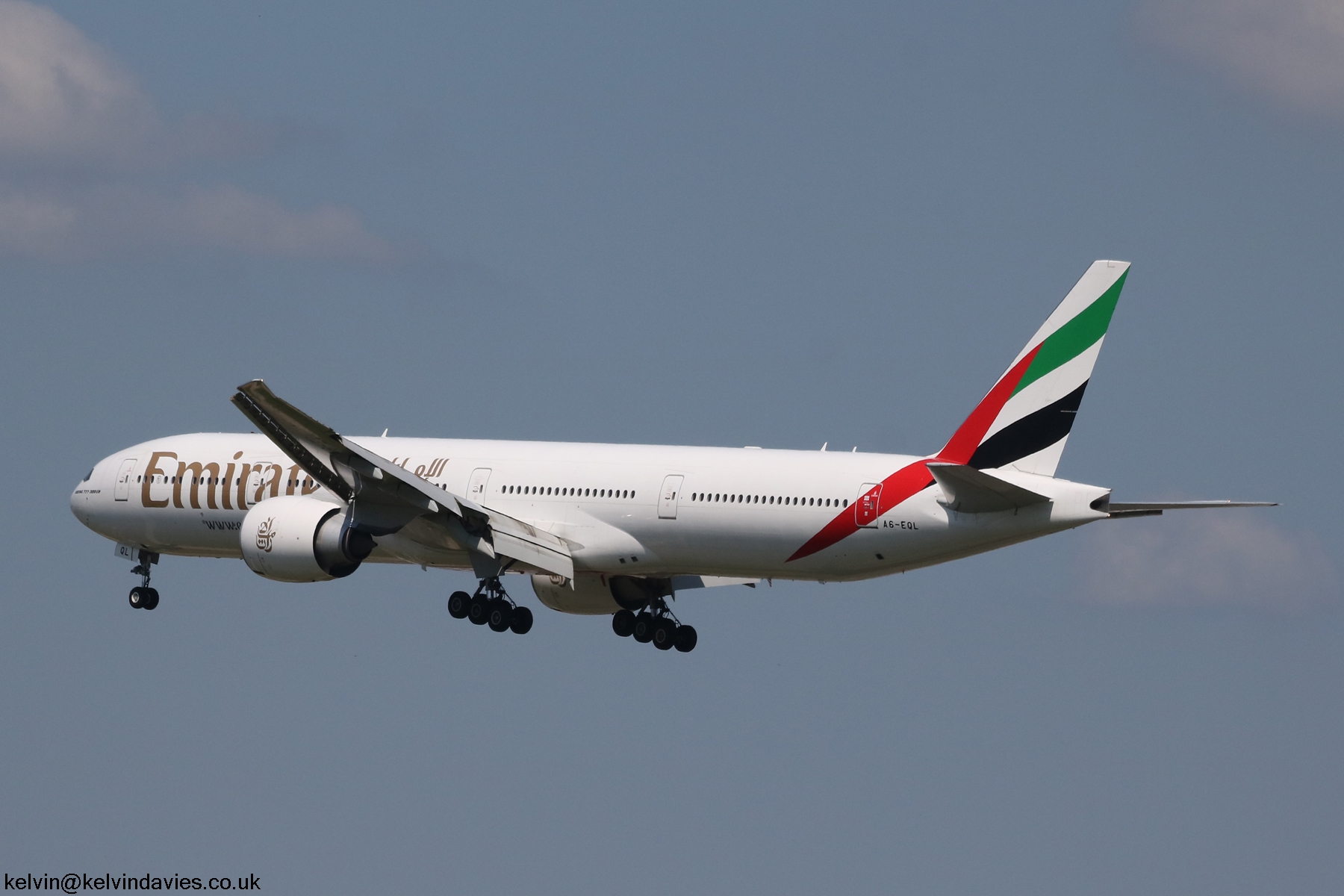 Emirates 777 A6-EQL