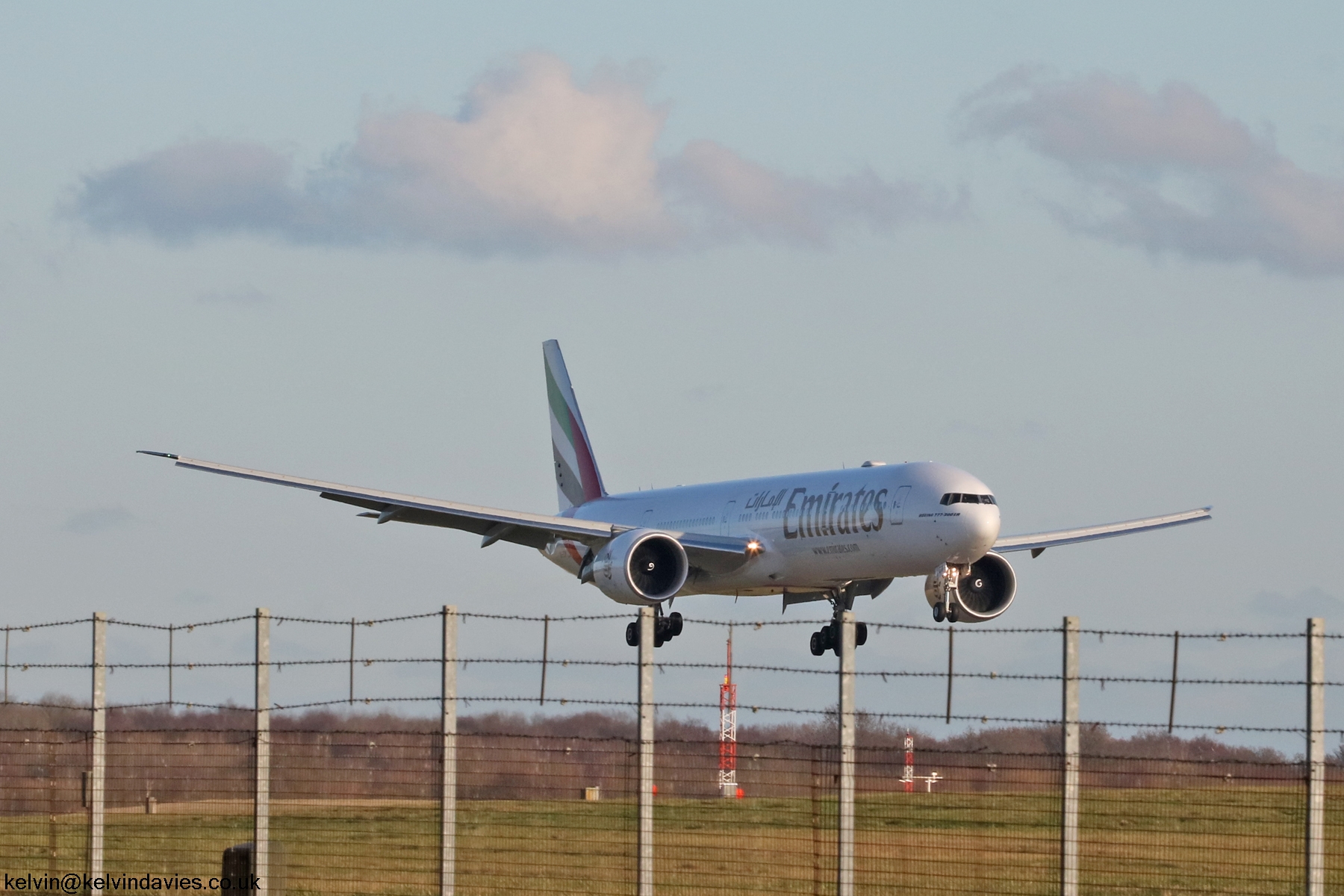 Emirates 777 A6-EQM