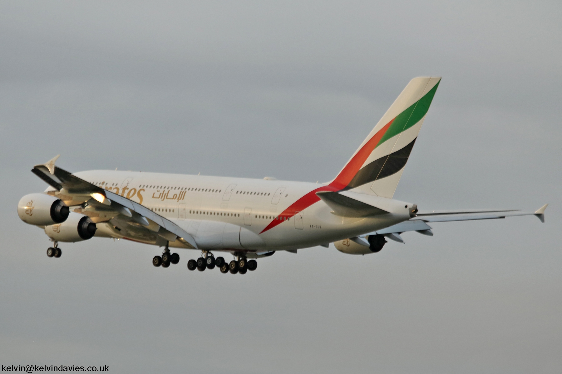 Emirates A380 A6-EUE