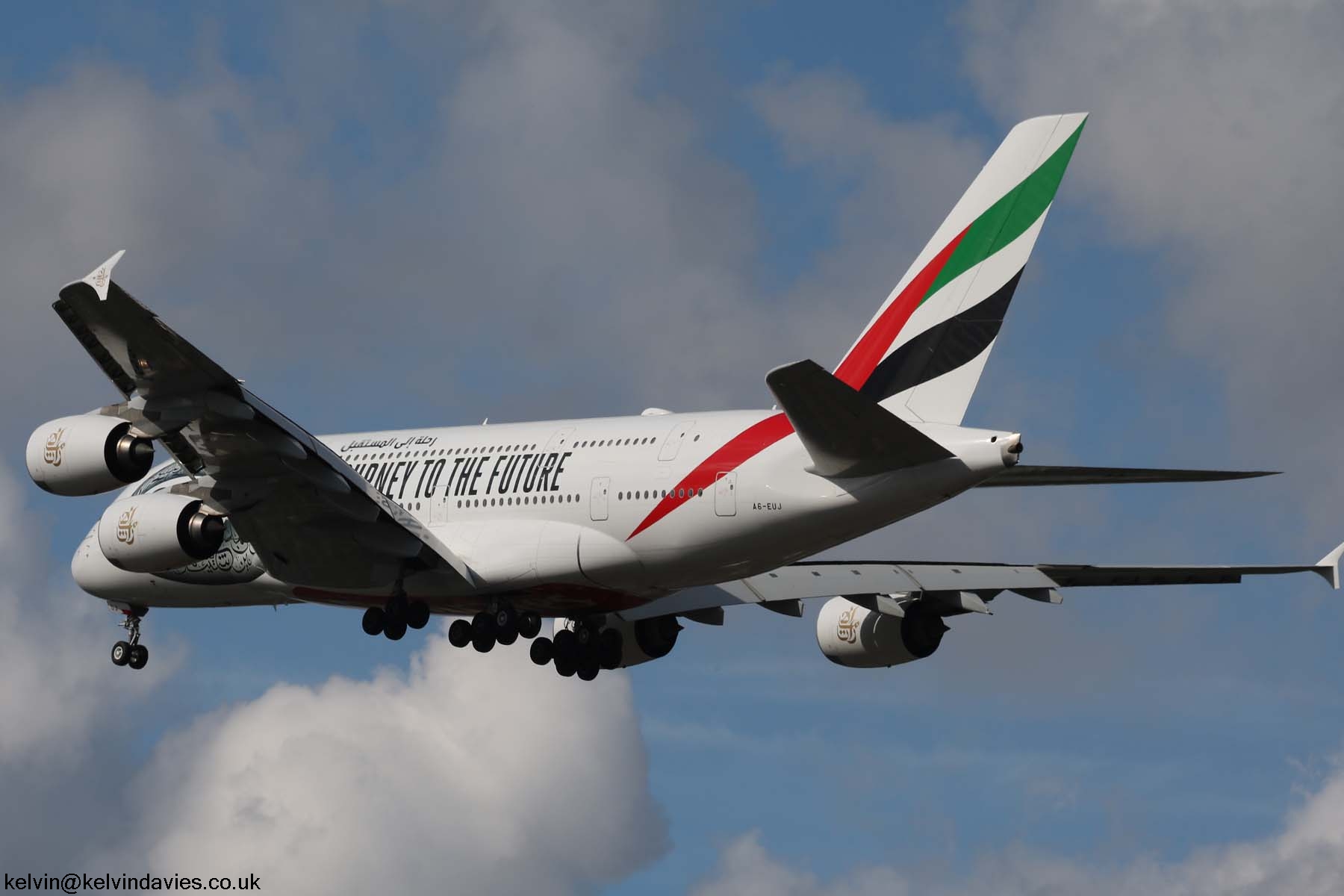 Emirates A380 A6-EUJ