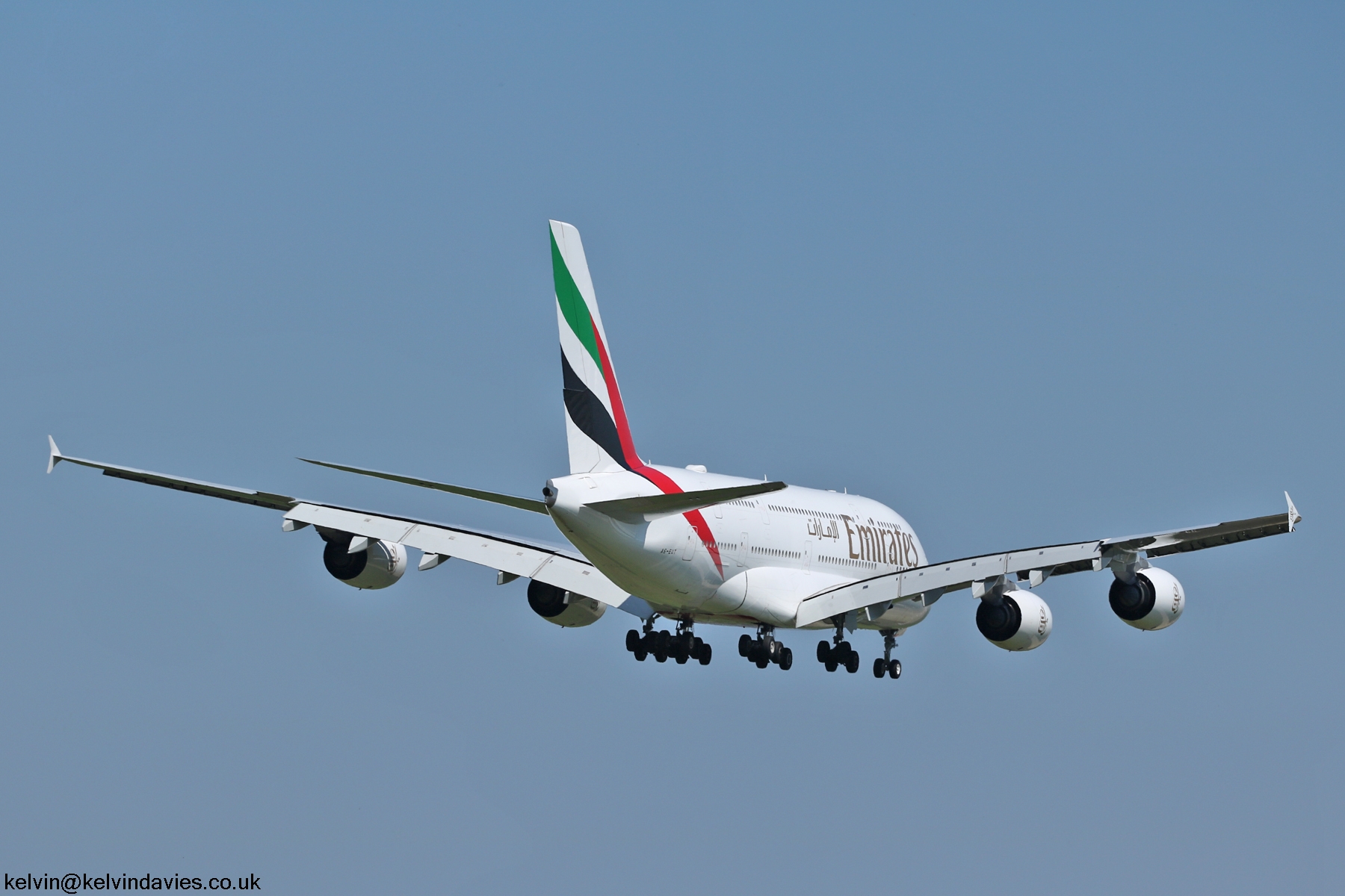 Emirates A380 A6-EUT