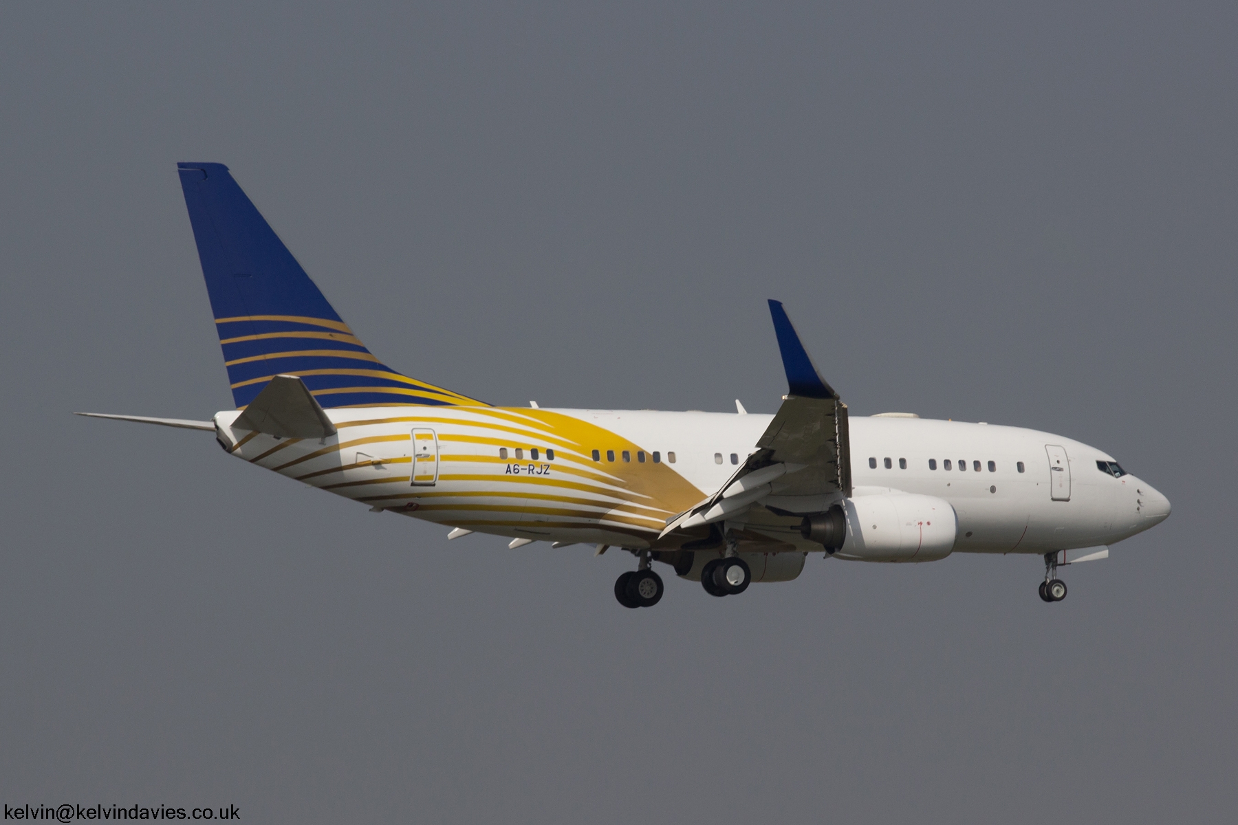 Emirates Royal Jet 737 A6-RJZ