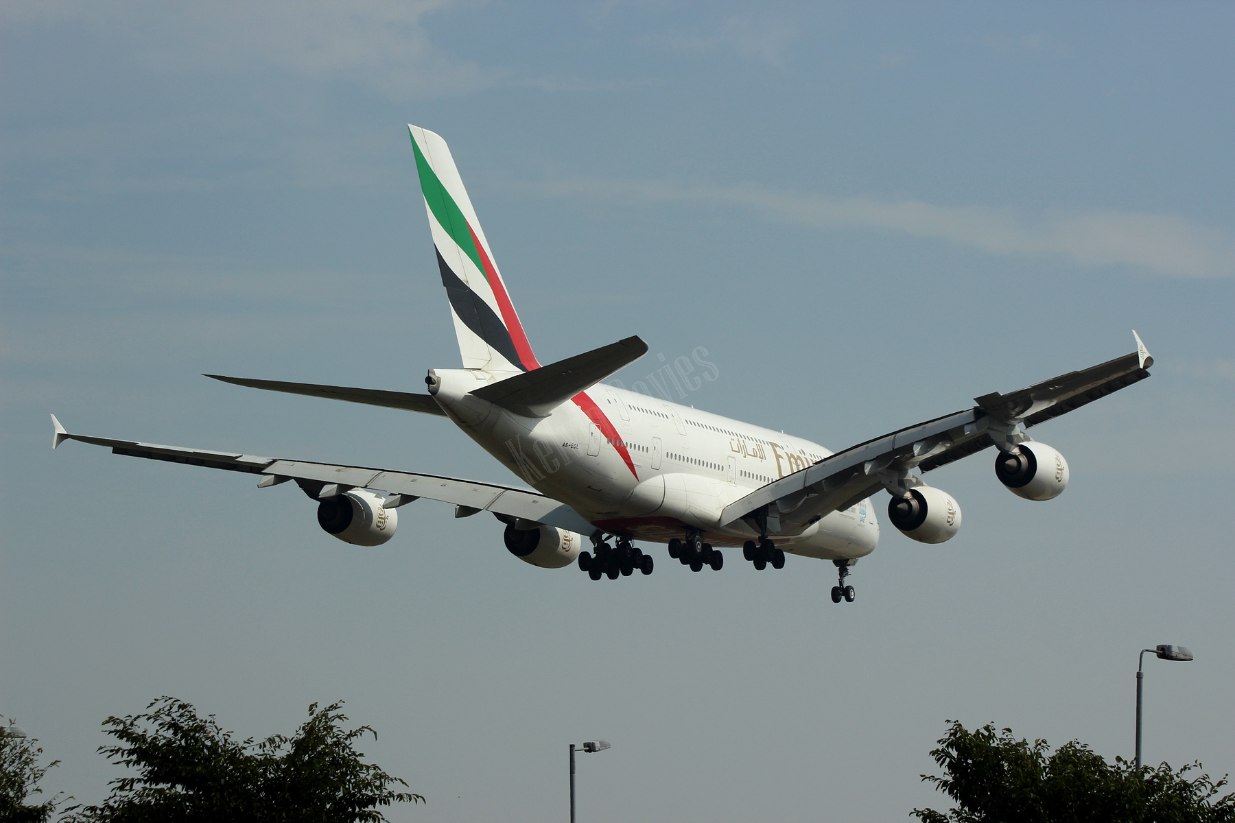 Emirates A380 A6-EDL