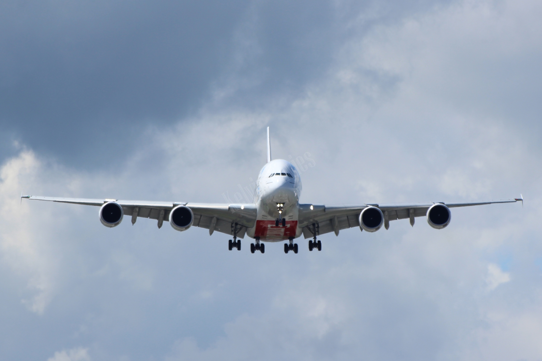 Emirates A380 A6-EDR