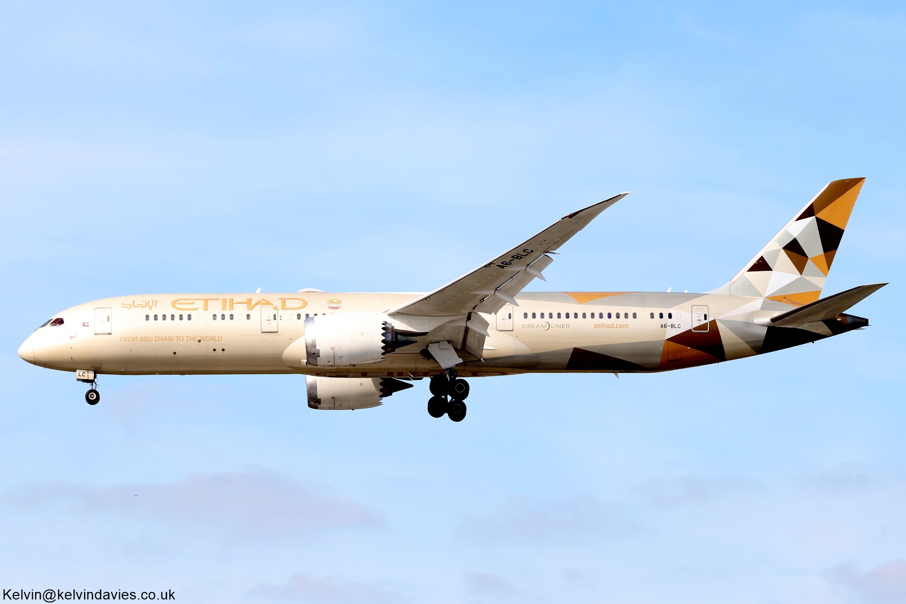 Etihad Airways 787 A6-BLC