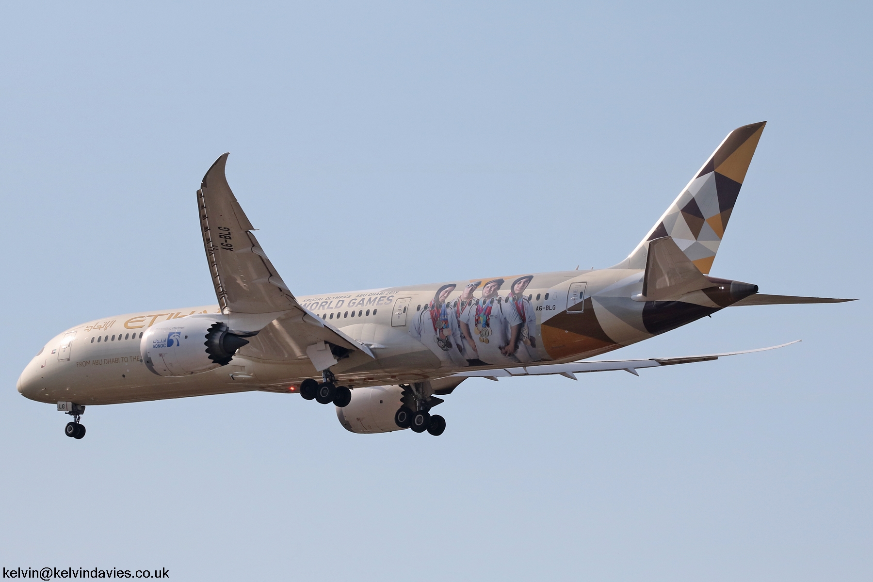Etihad Airways 787 A6-BLG