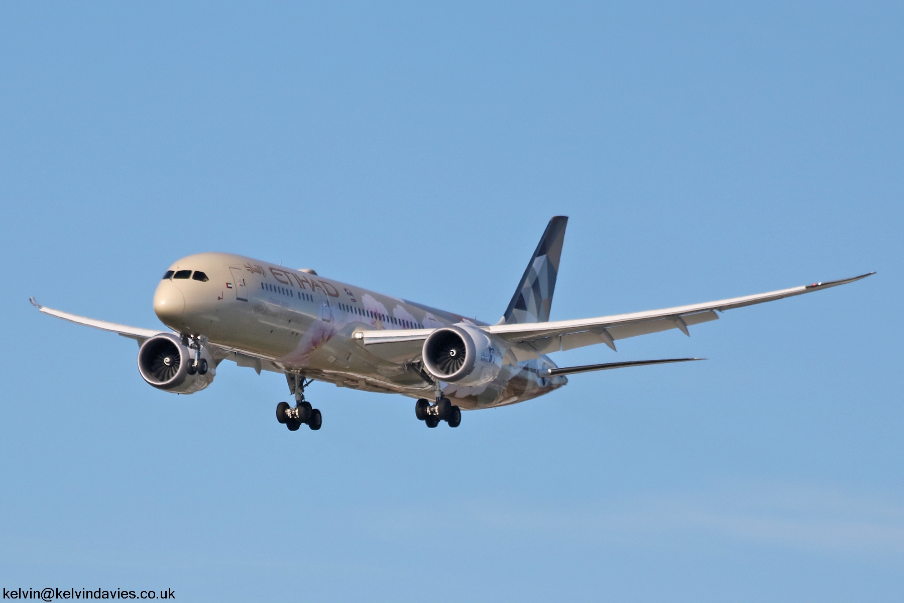 Etihad Airways 787 A6-BLK