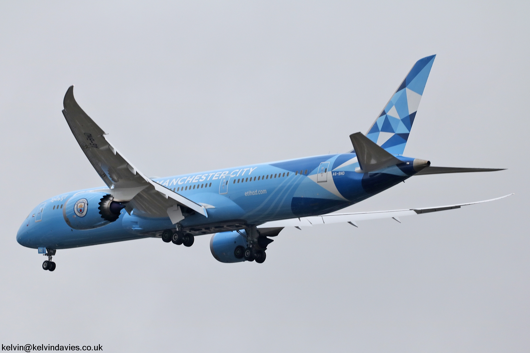 Etihad Airways 787 A6-BND